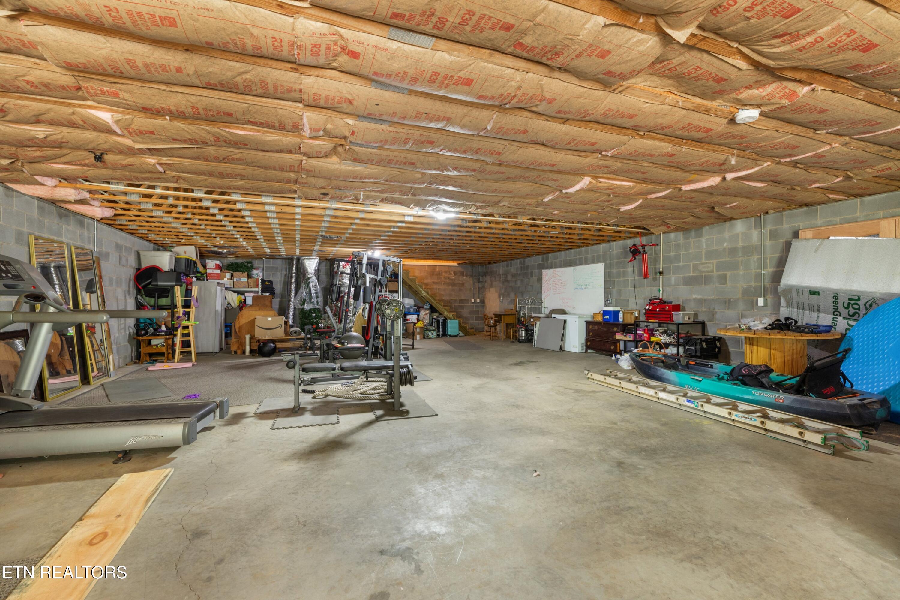 2433 Green Road Cosby TN 37722