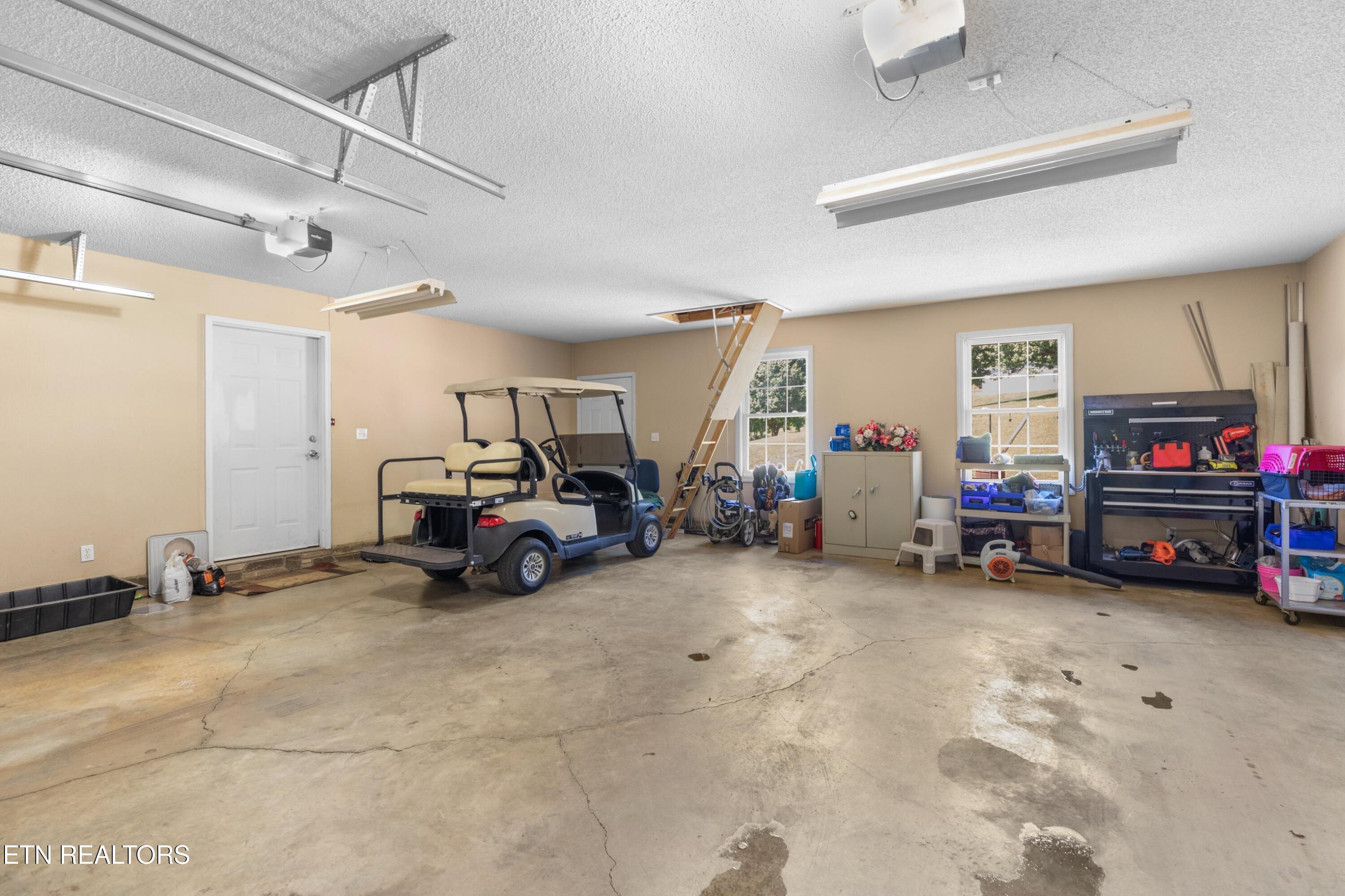 2433 Green Road Cosby TN 37722