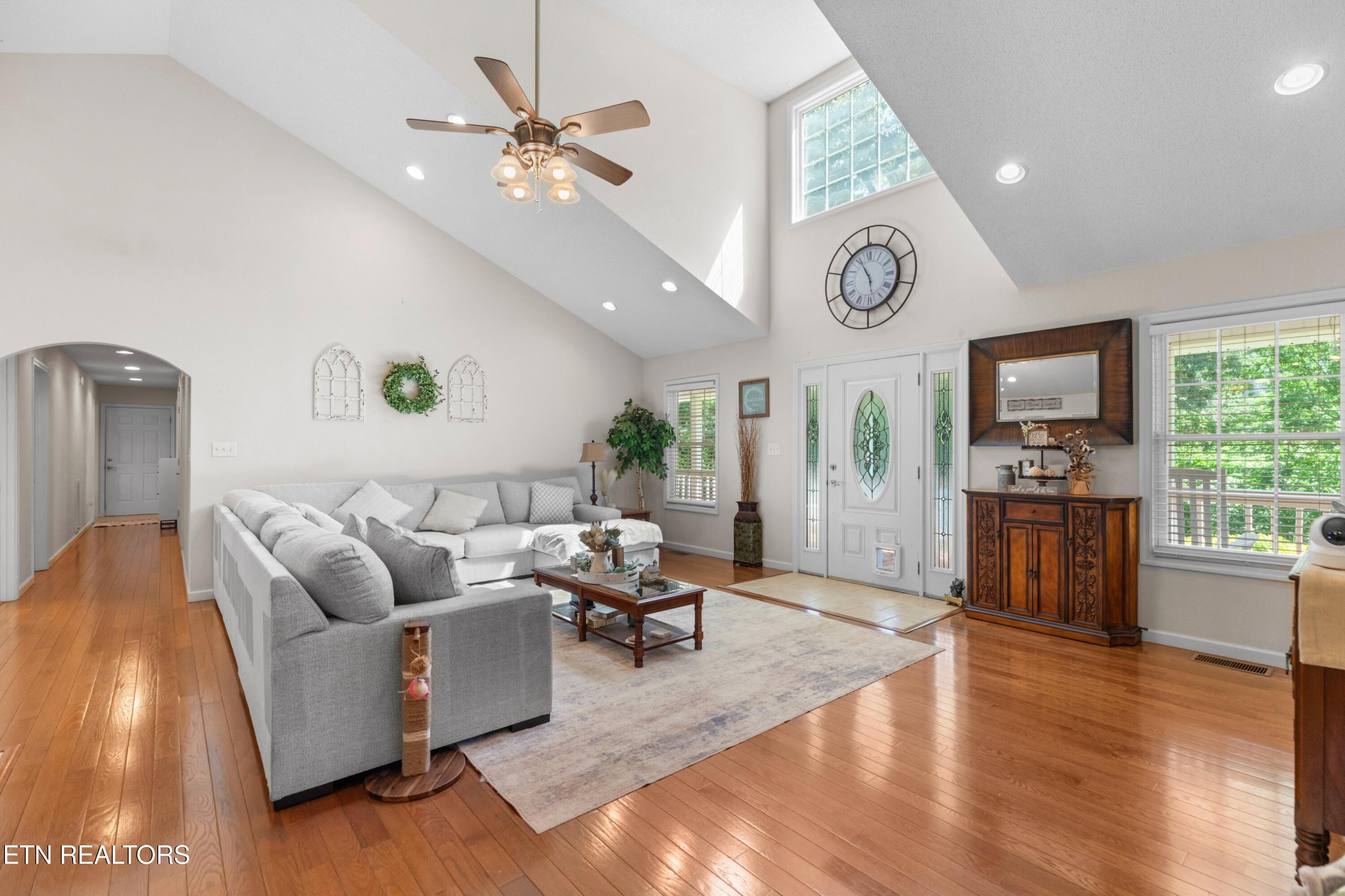 2433 Green Road Cosby TN 37722