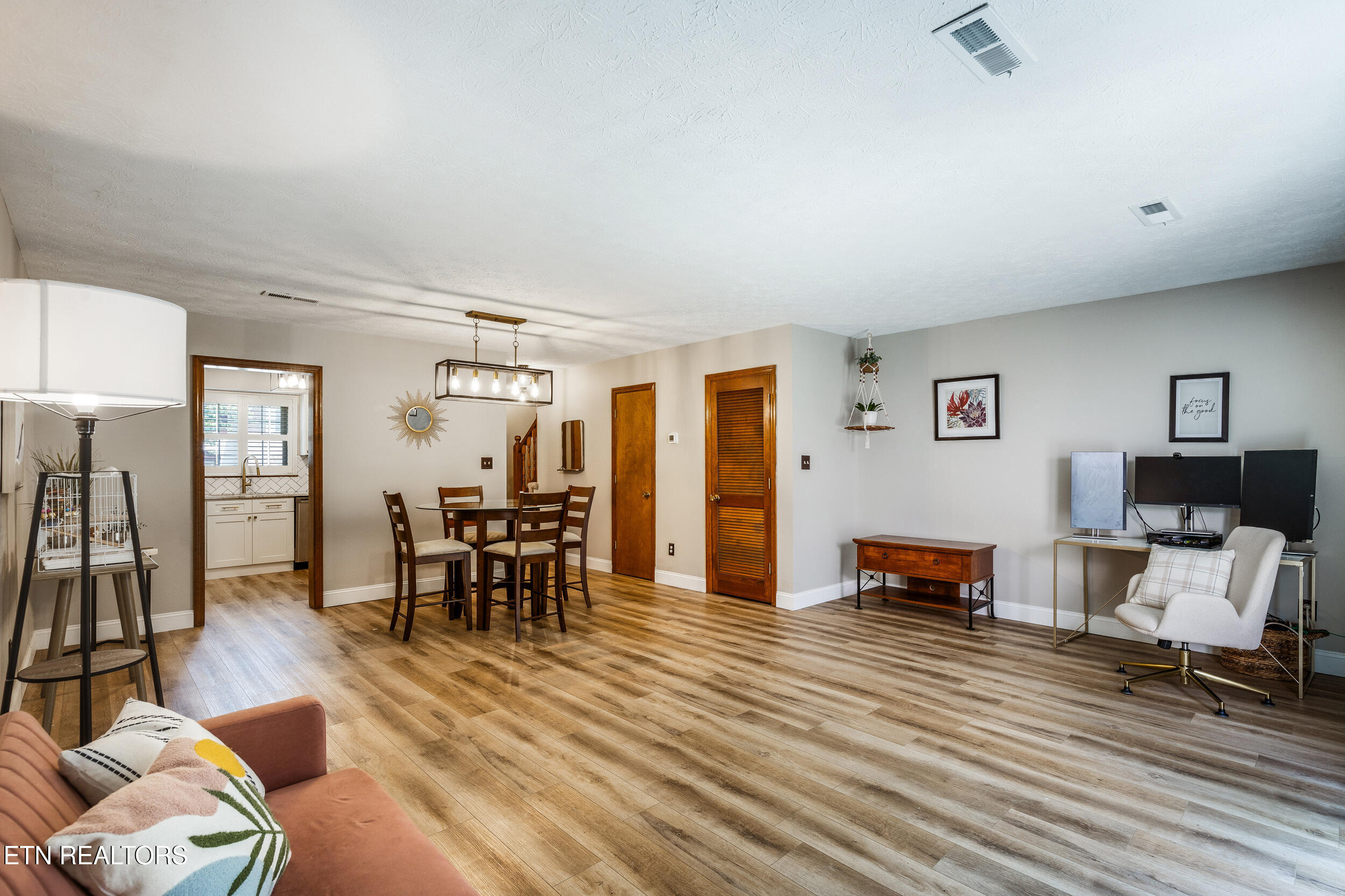 4402 Washington Court Knoxville TN 37917