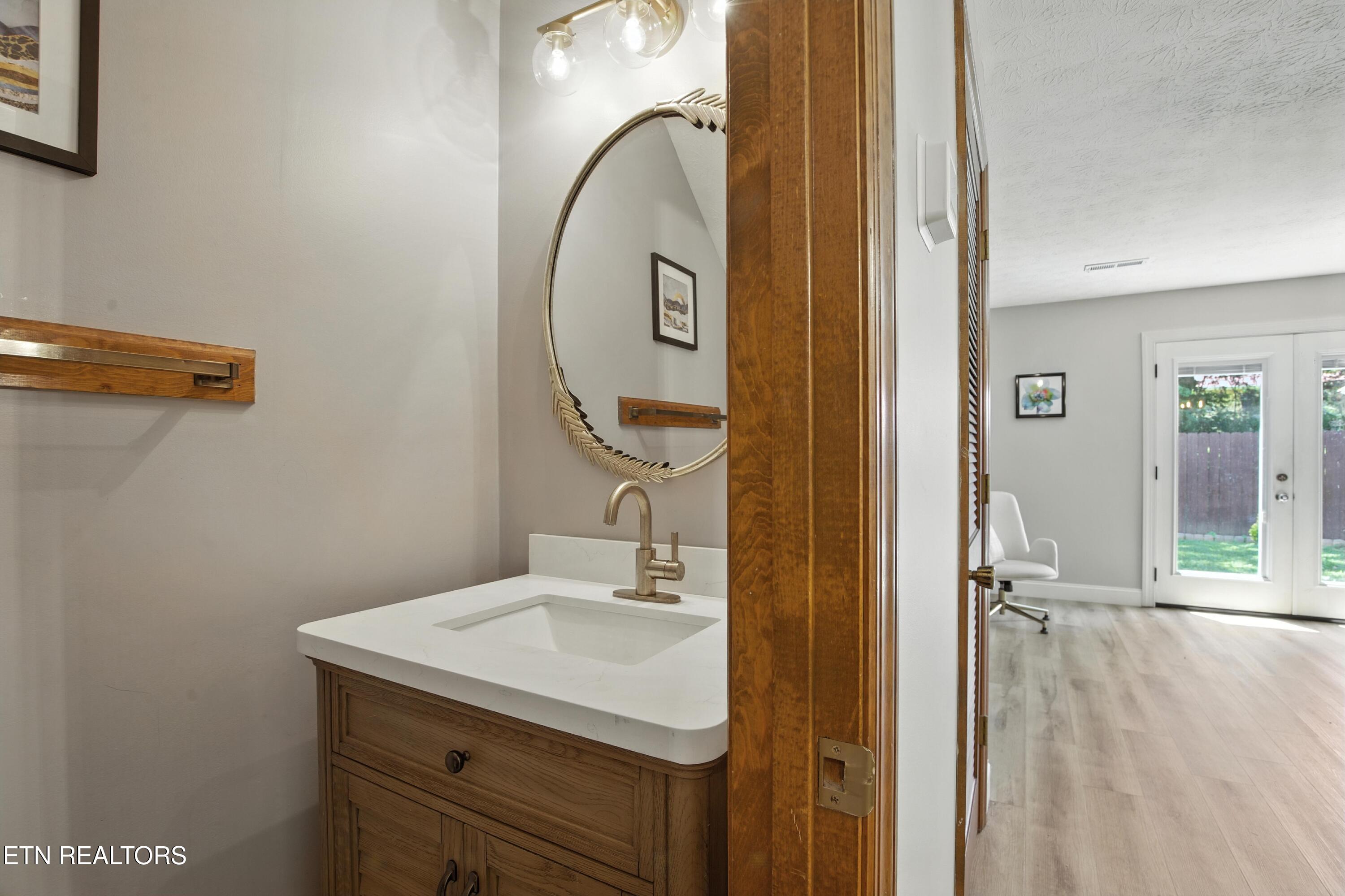 4402 Washington Court Knoxville TN 37917