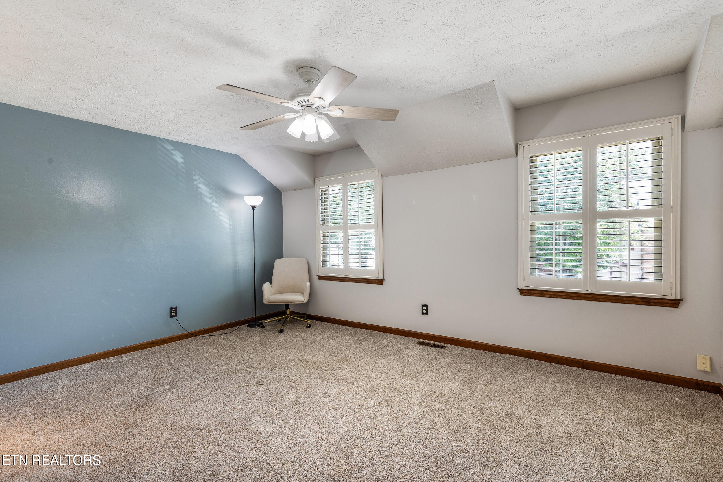 4402 Washington Court Knoxville TN 37917