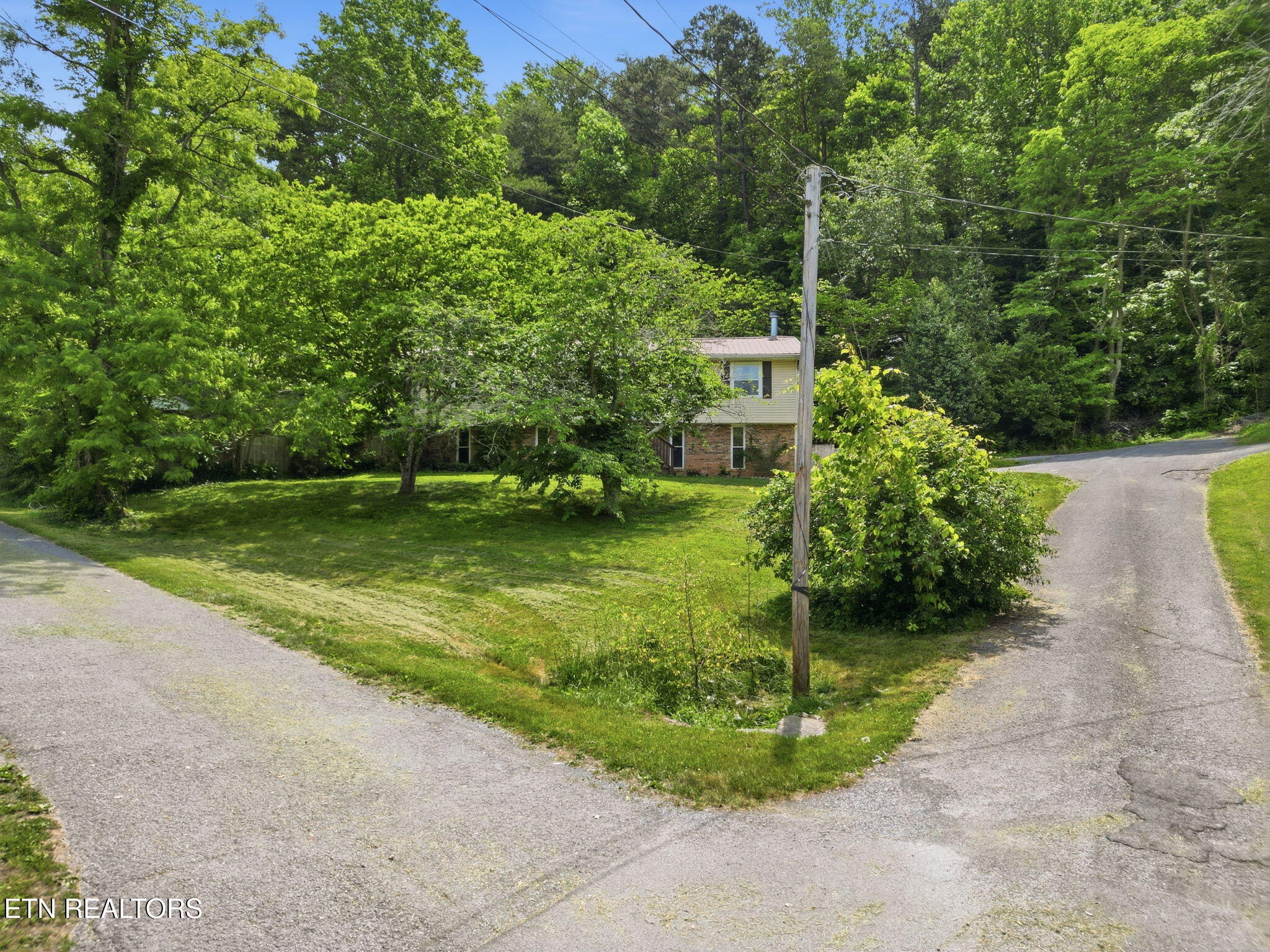 135 Ailor Drive Maynardville TN 37807