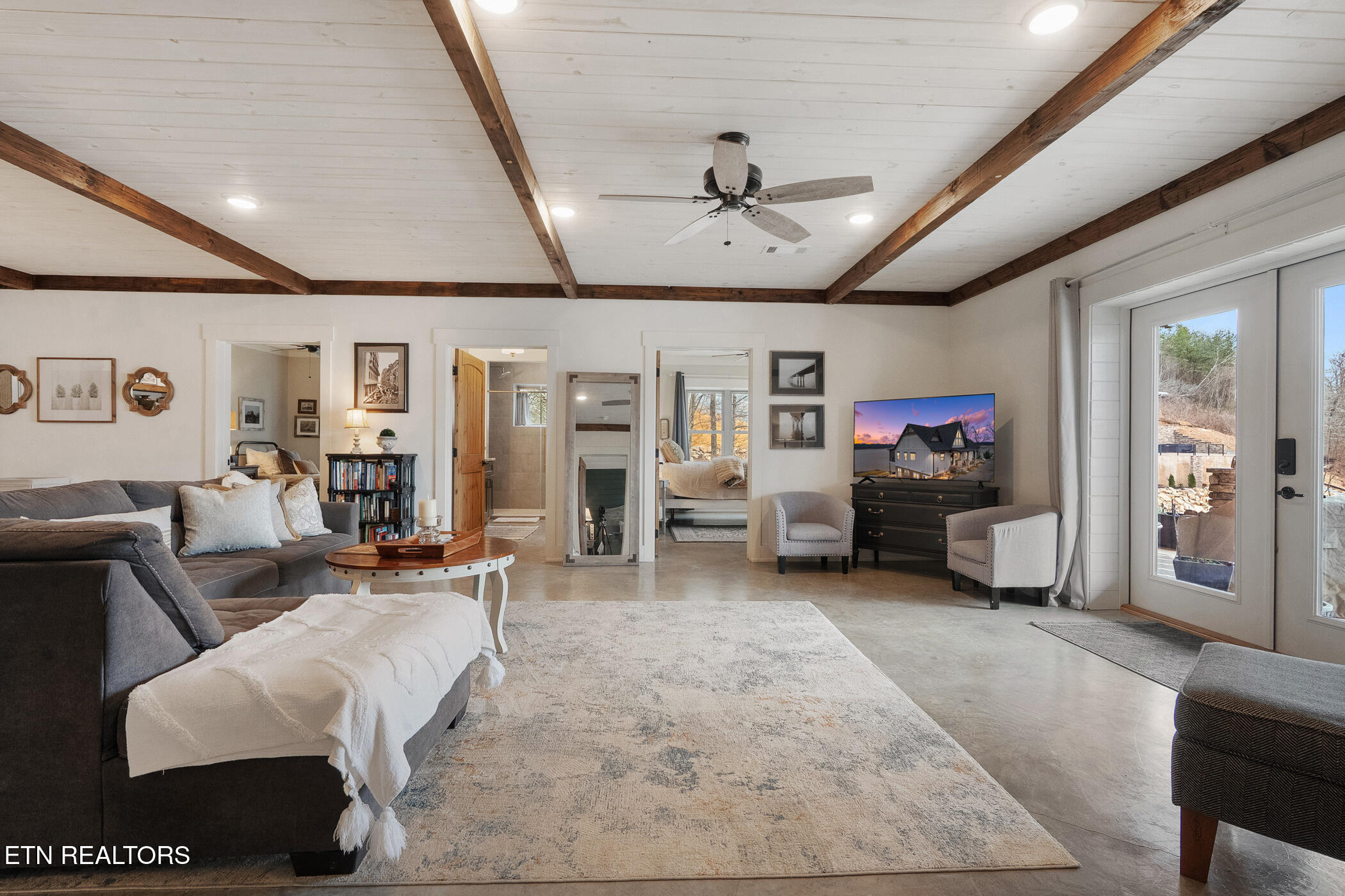 1839 Stone Bridge Drive Dandridge TN 37725
