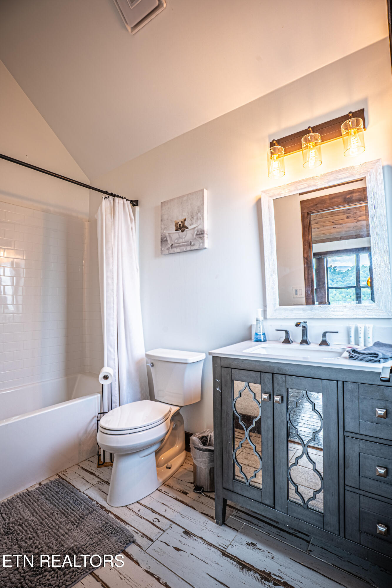 887 Sourwood Drive Gatlinburg TN 37738