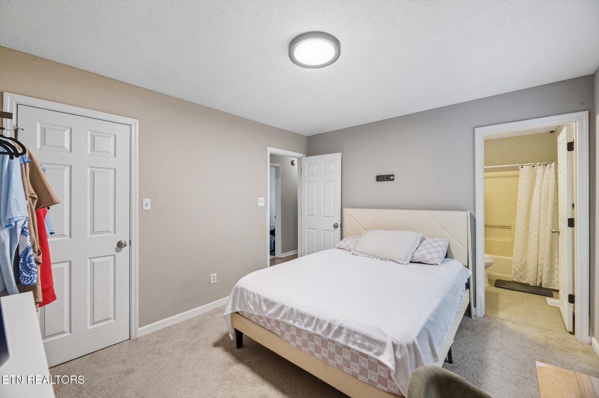 6905 Ellesmere Drive Knoxville TN 37921