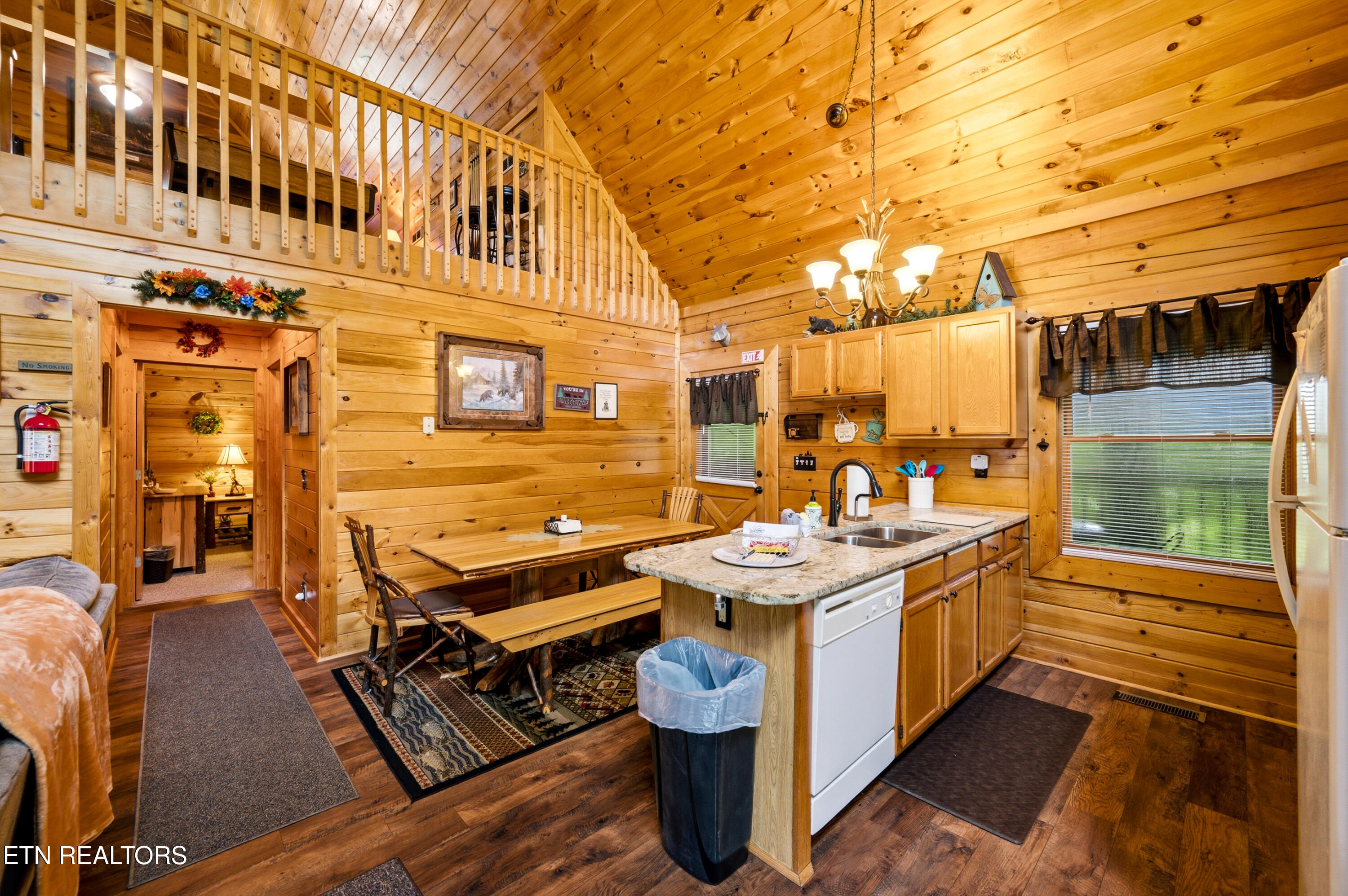 2123 Wingspan Drive Sevierville TN 37876