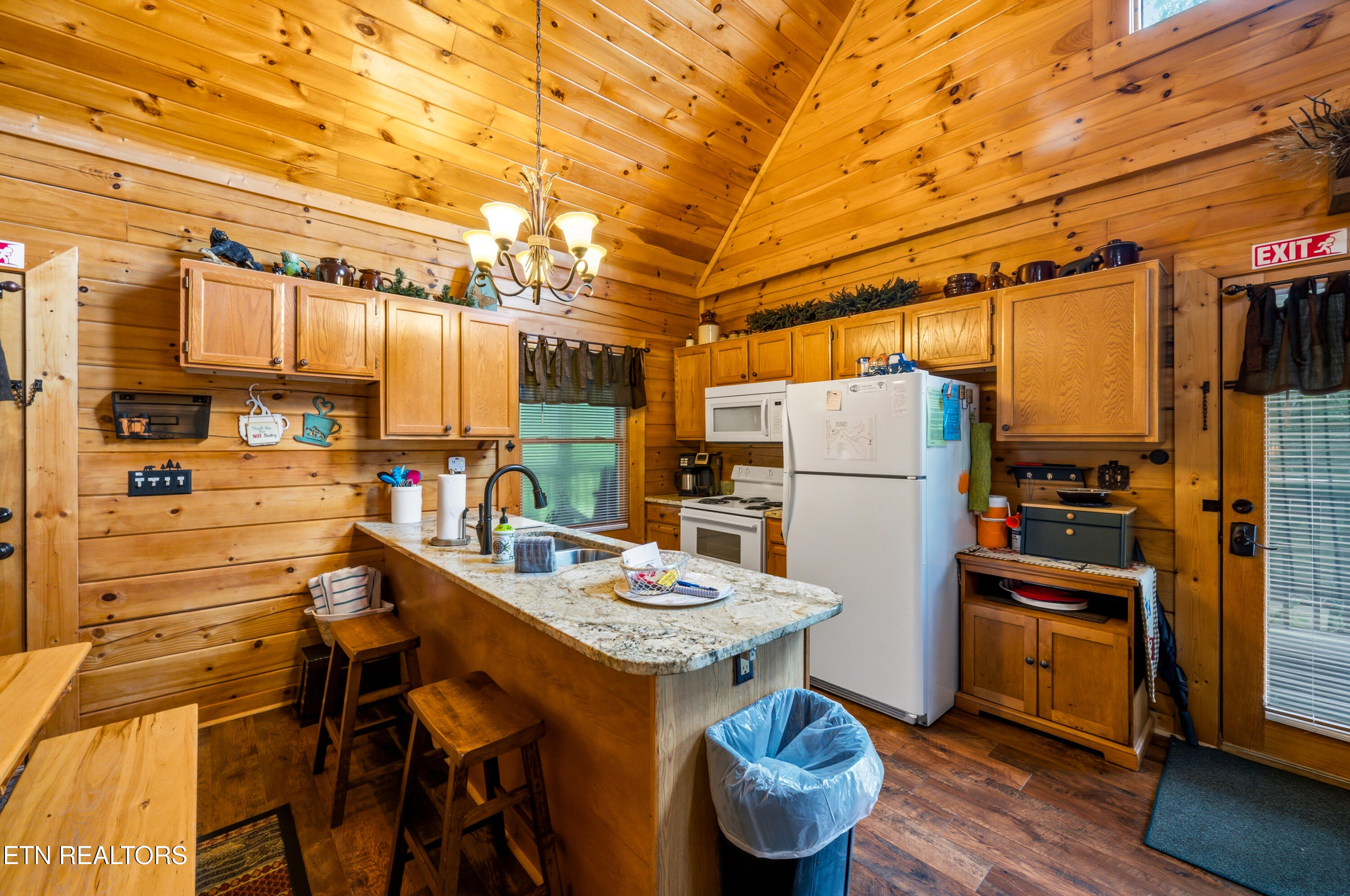 2123 Wingspan Drive Sevierville TN 37876