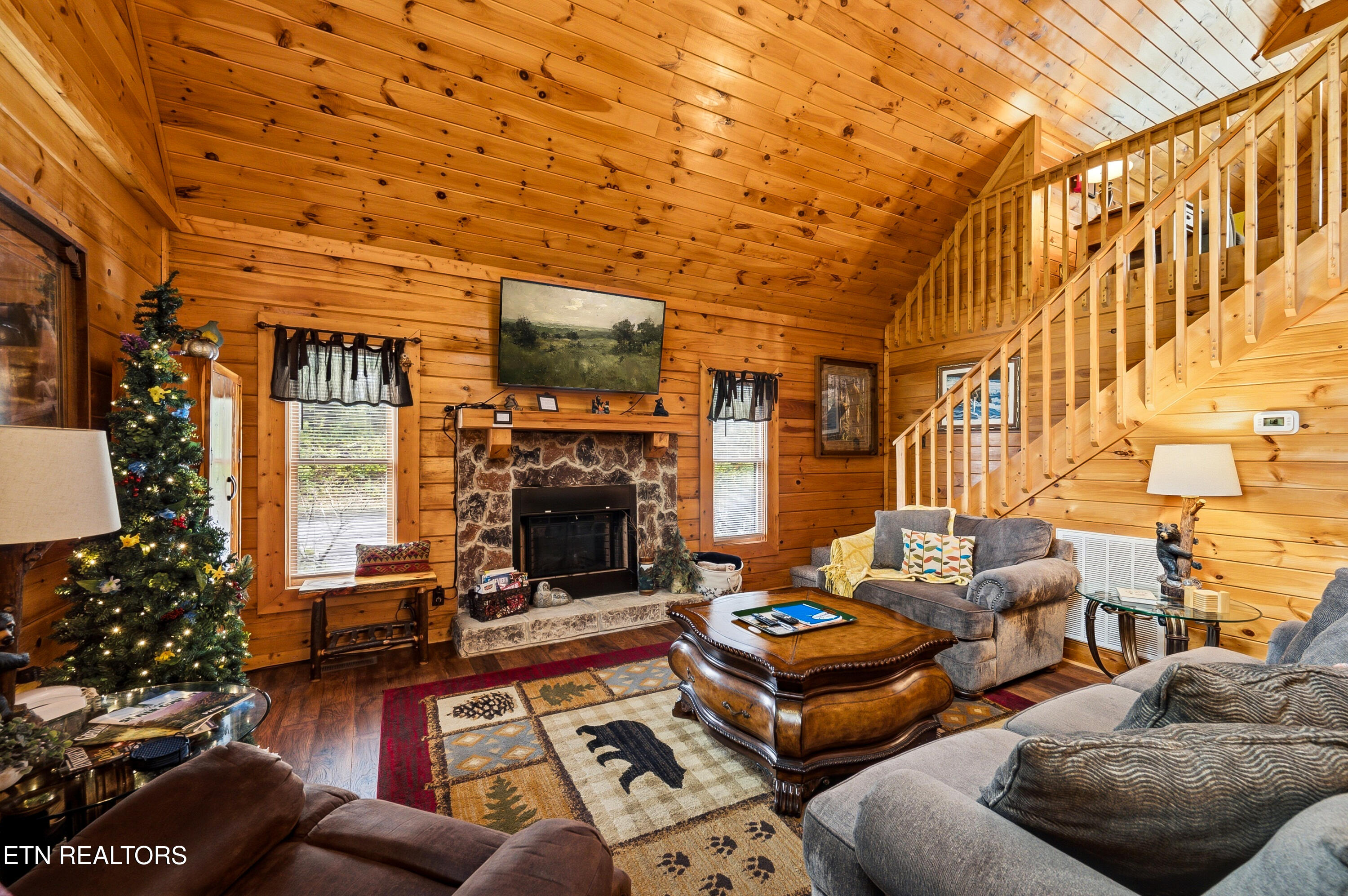 2123 Wingspan Drive Sevierville TN 37876