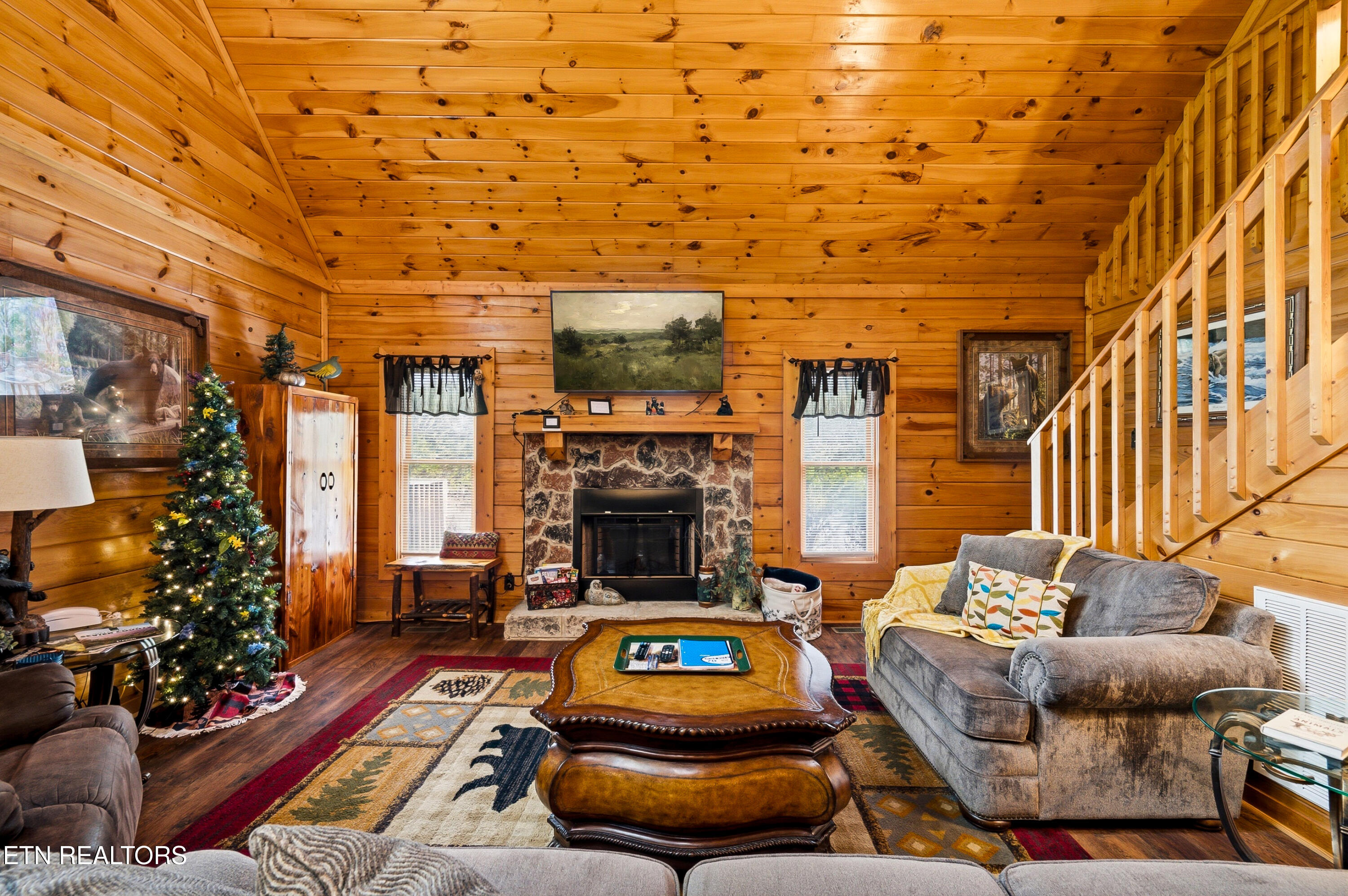 2123 Wingspan Drive Sevierville TN 37876