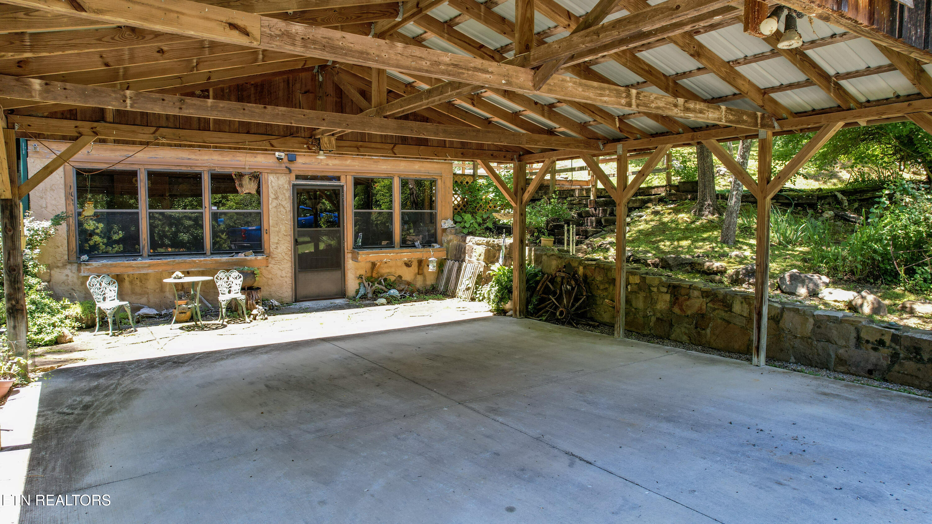 10721 New Highway 68 Tellico Plains TN 37385