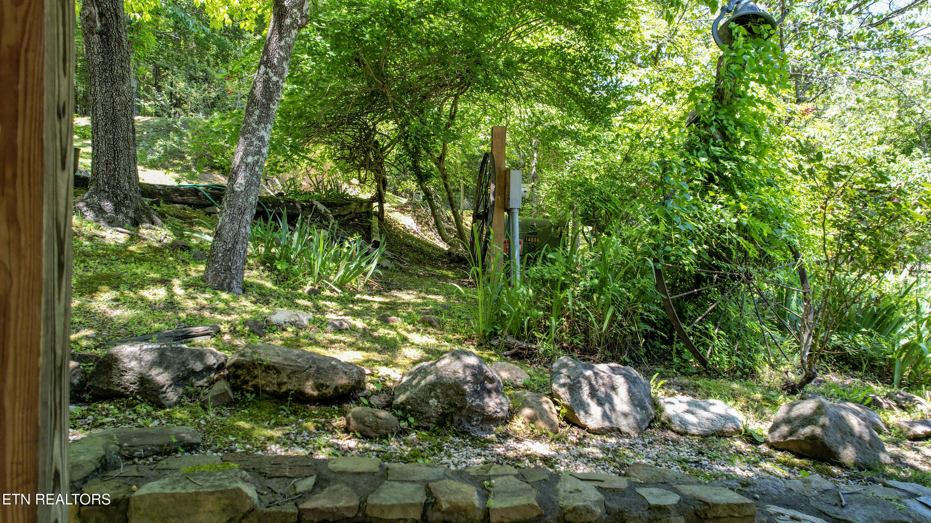 10721 New Highway 68 Tellico Plains TN 37385