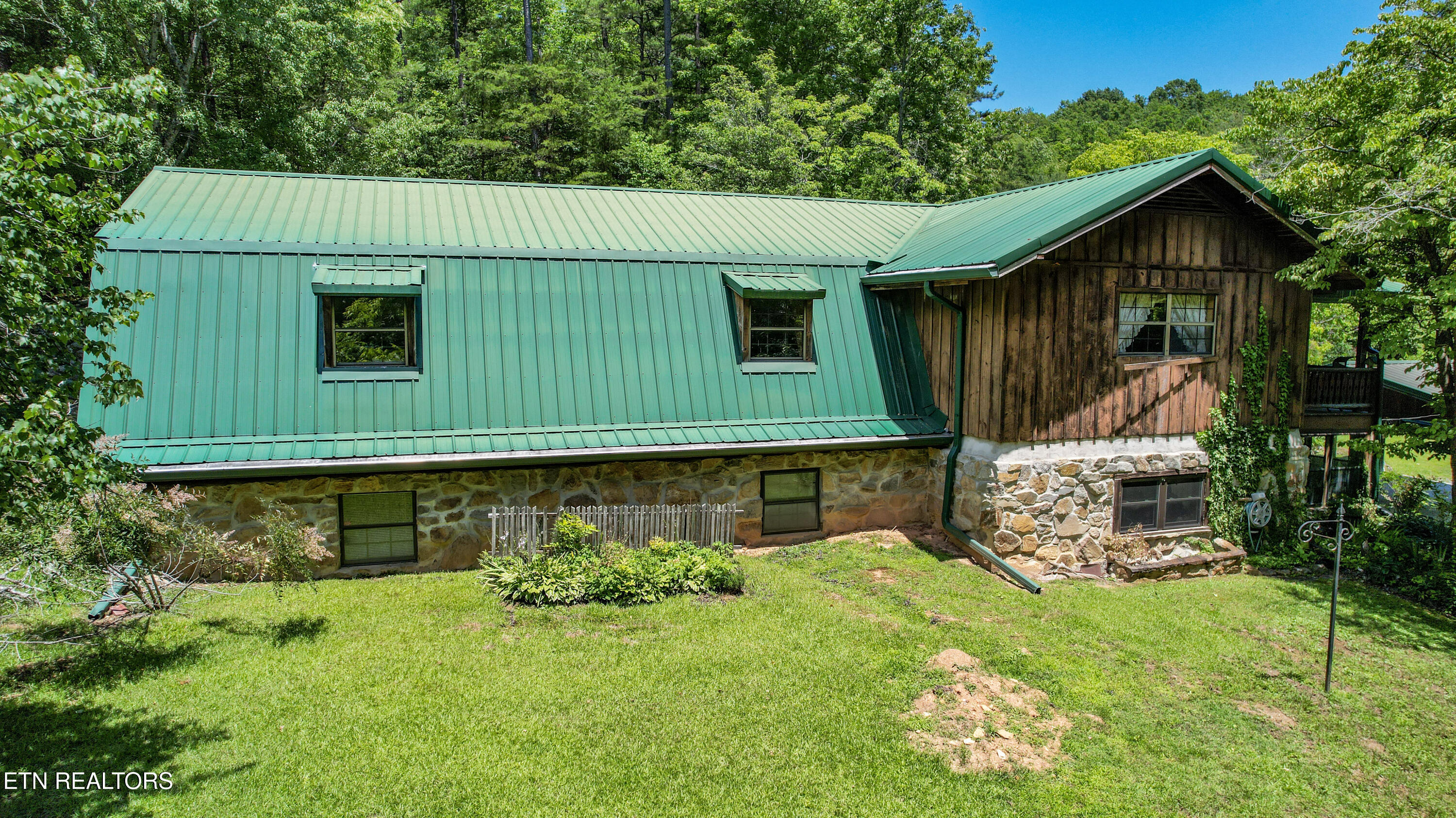 10721 New Highway 68 Tellico Plains TN 37385