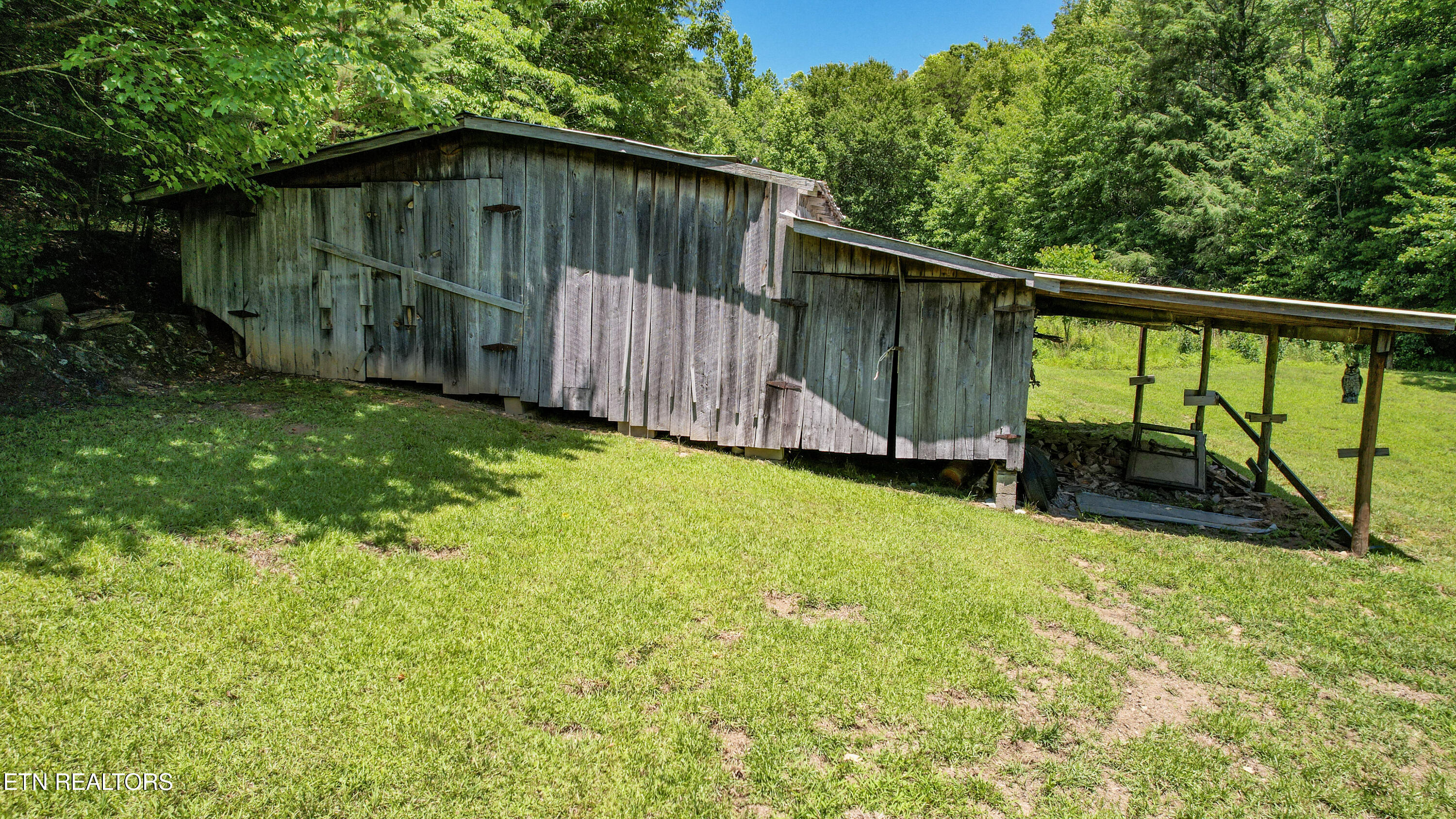 10721 New Highway 68 Tellico Plains TN 37385