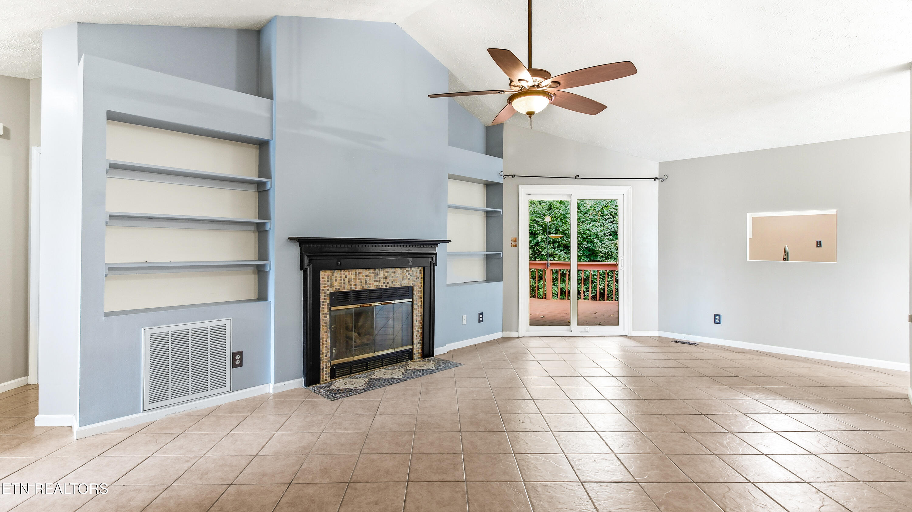 8504 Old Towne Court Knoxville TN 37923