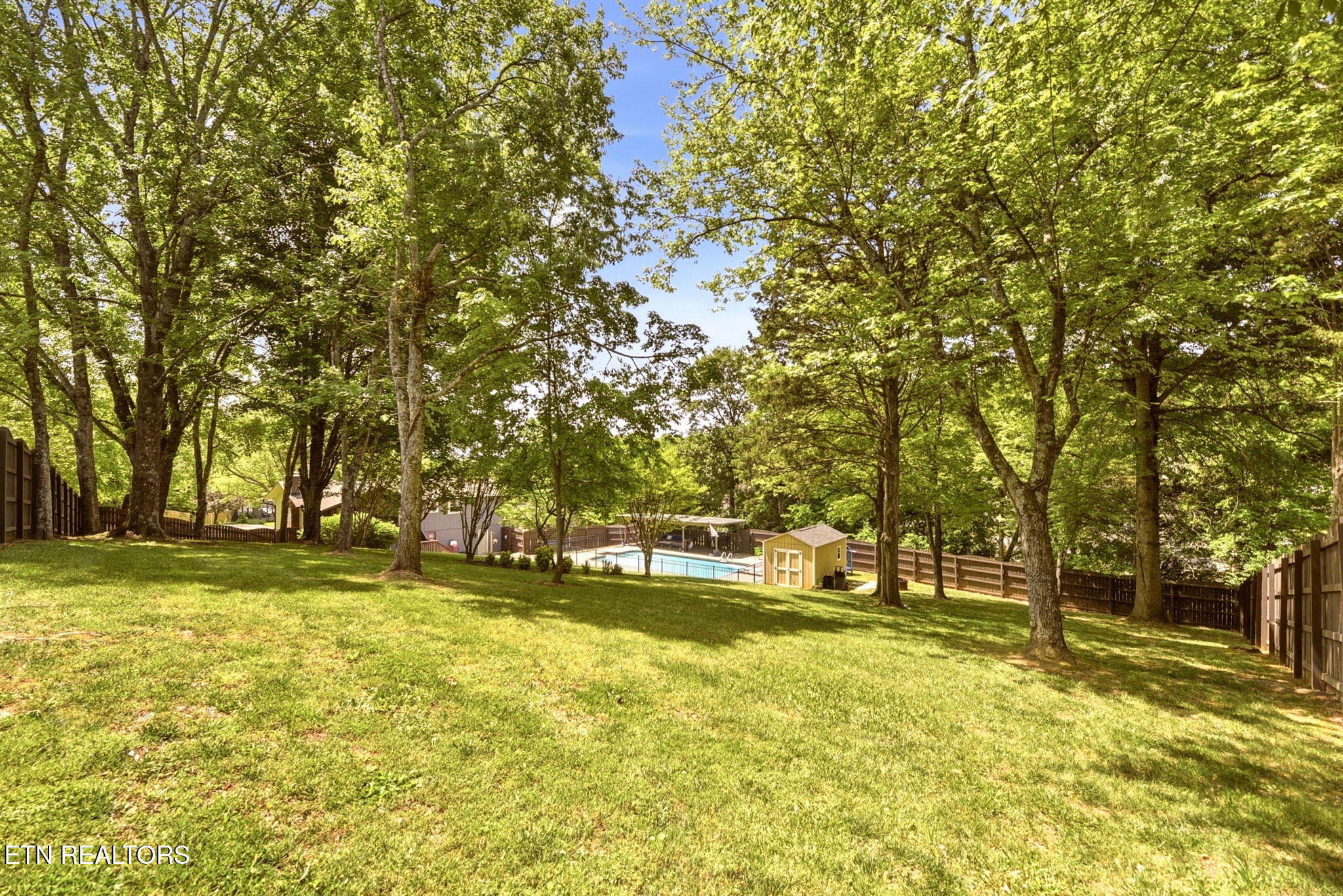9957 Tierra Verde Drive Knoxville TN 37922