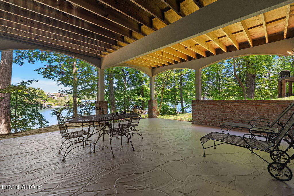 309 Saloli Lane Loudon TN 37774