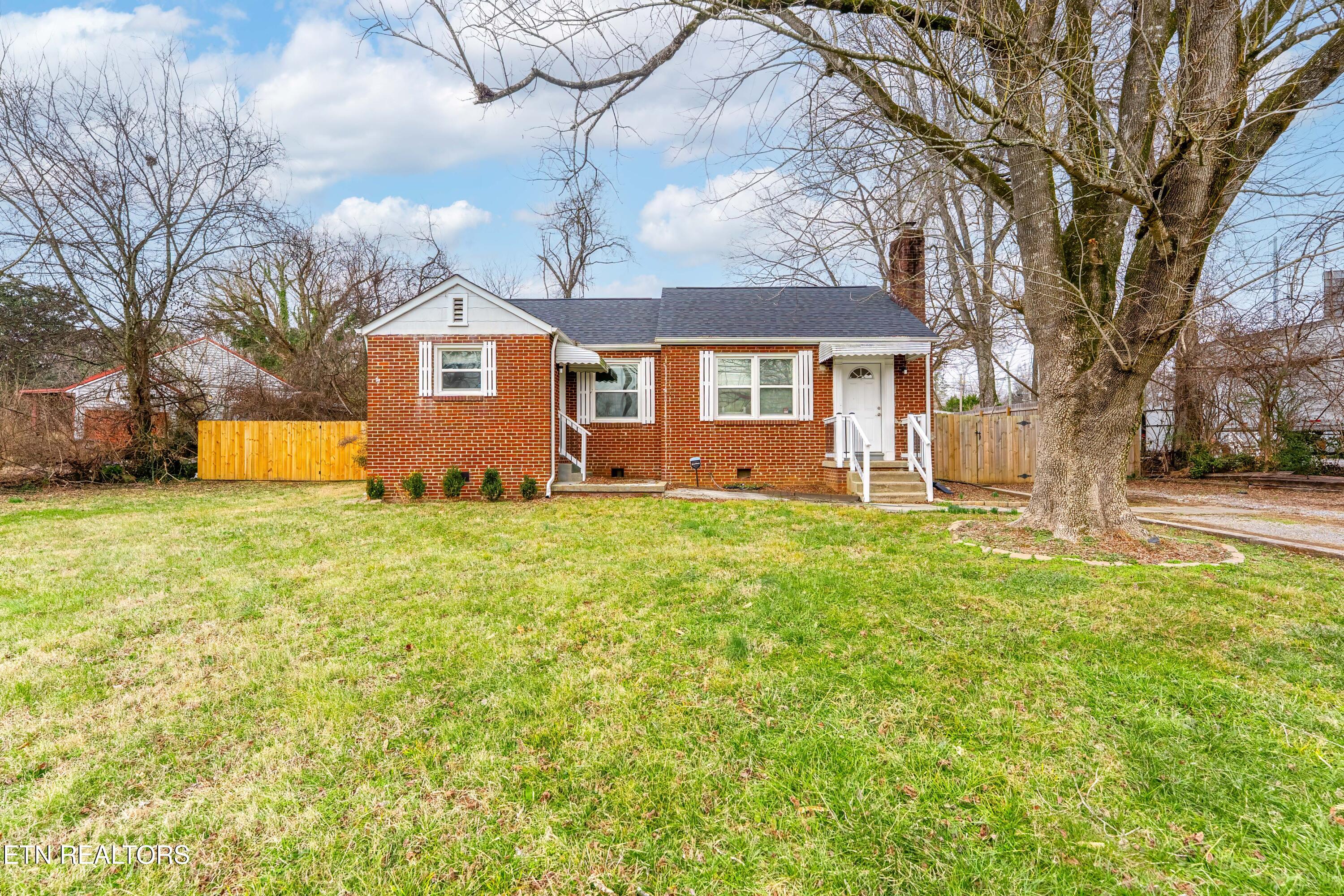 101 Colonial Drive Knoxville TN 37920