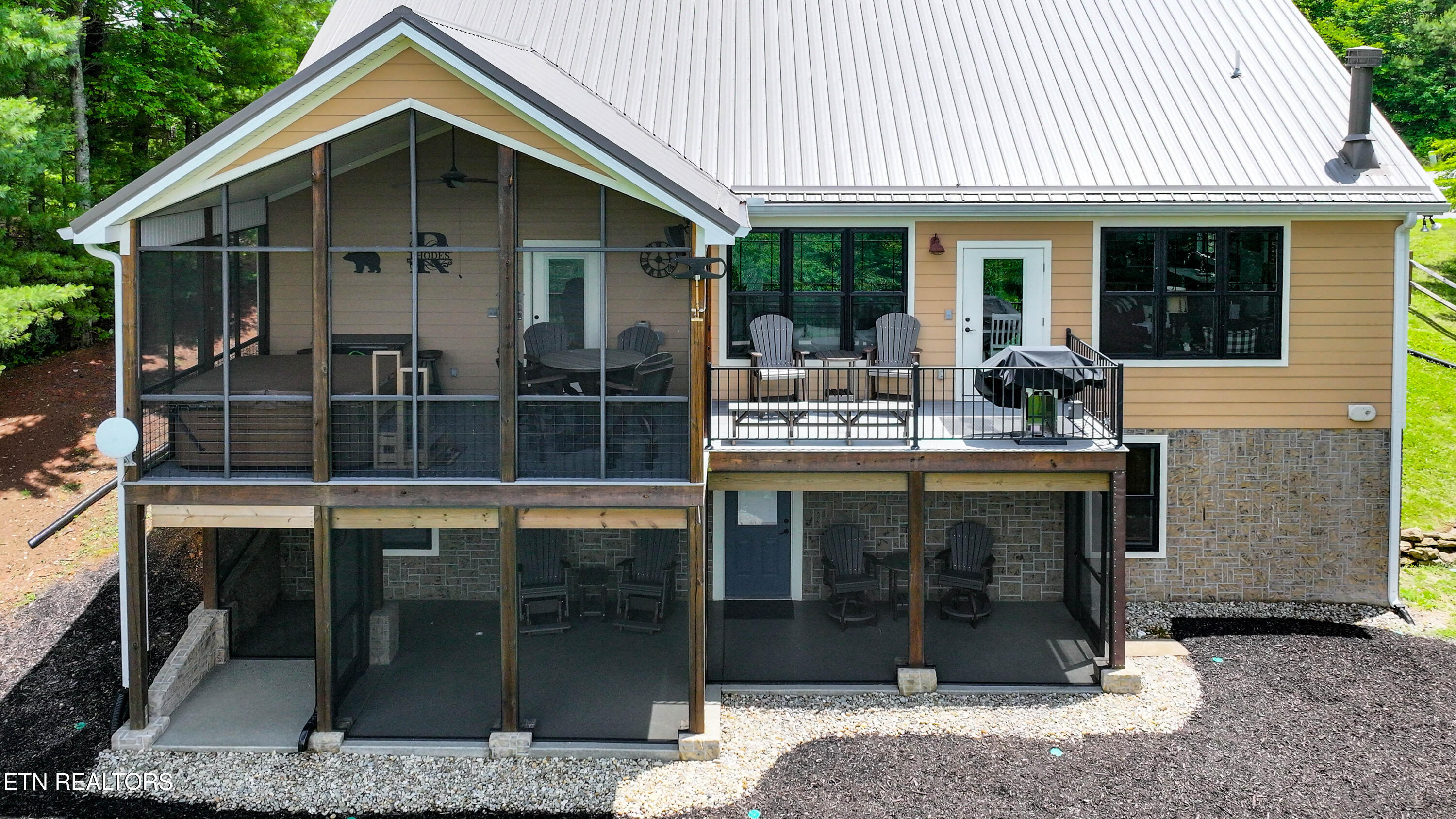 4973 Long Rifle Road Walland TN 37886