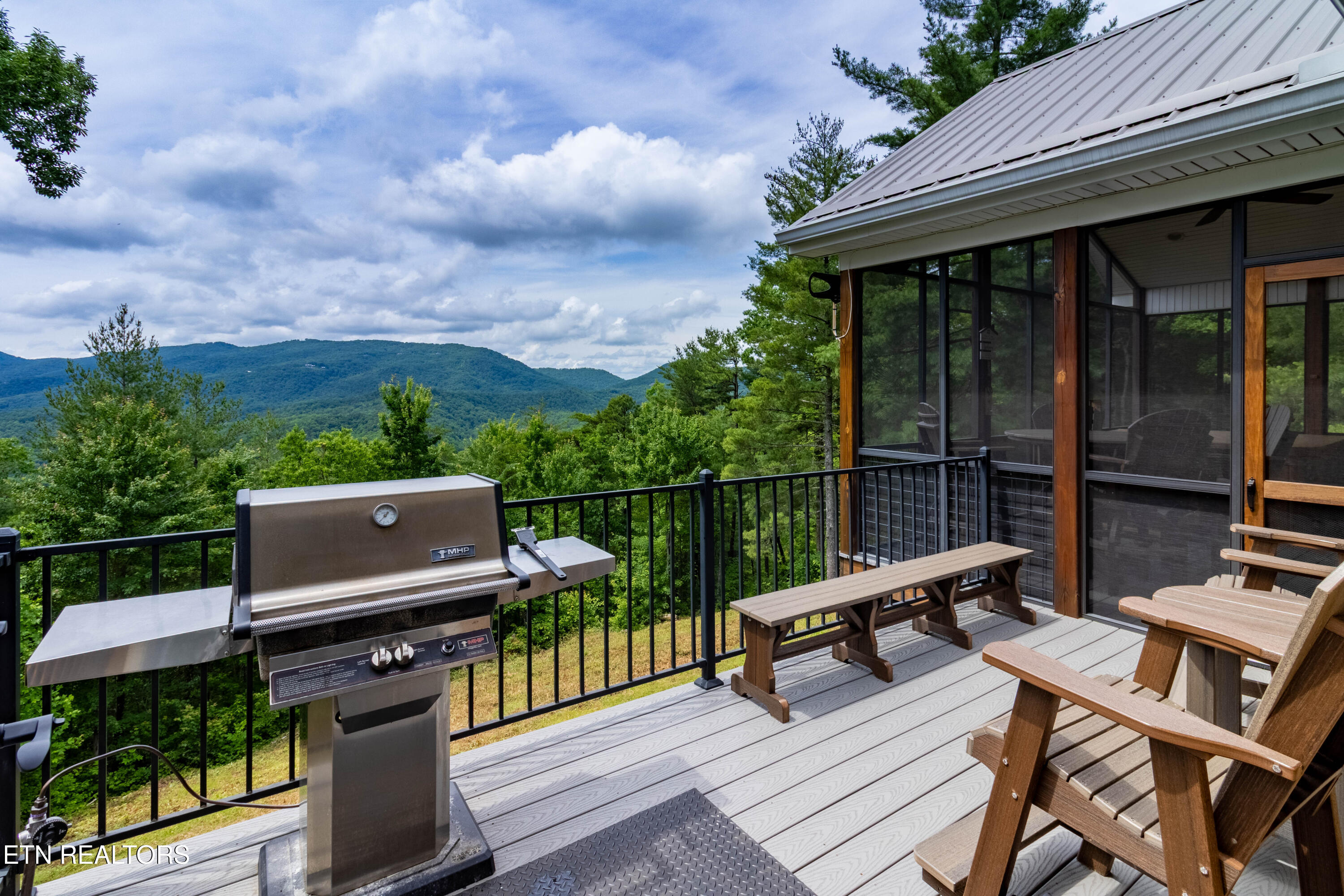 4973 Long Rifle Road Walland TN 37886