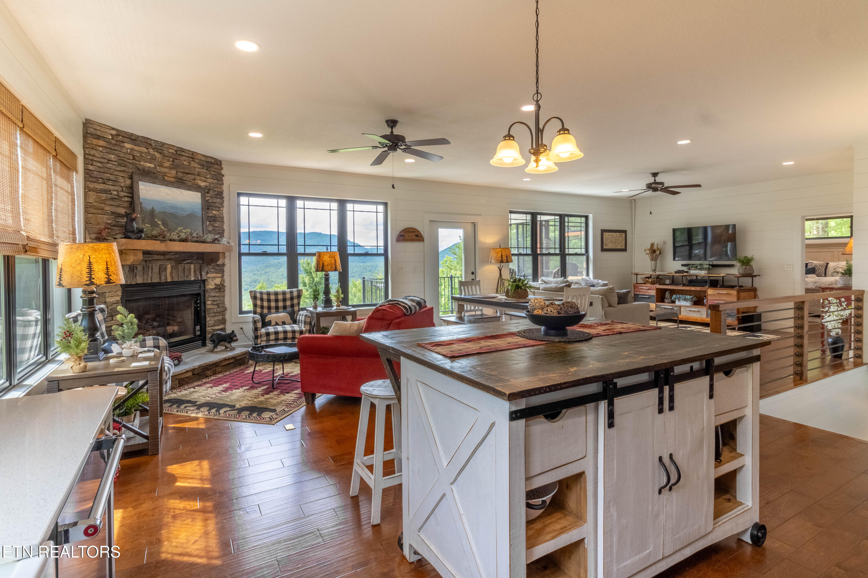4973 Long Rifle Road Walland TN 37886