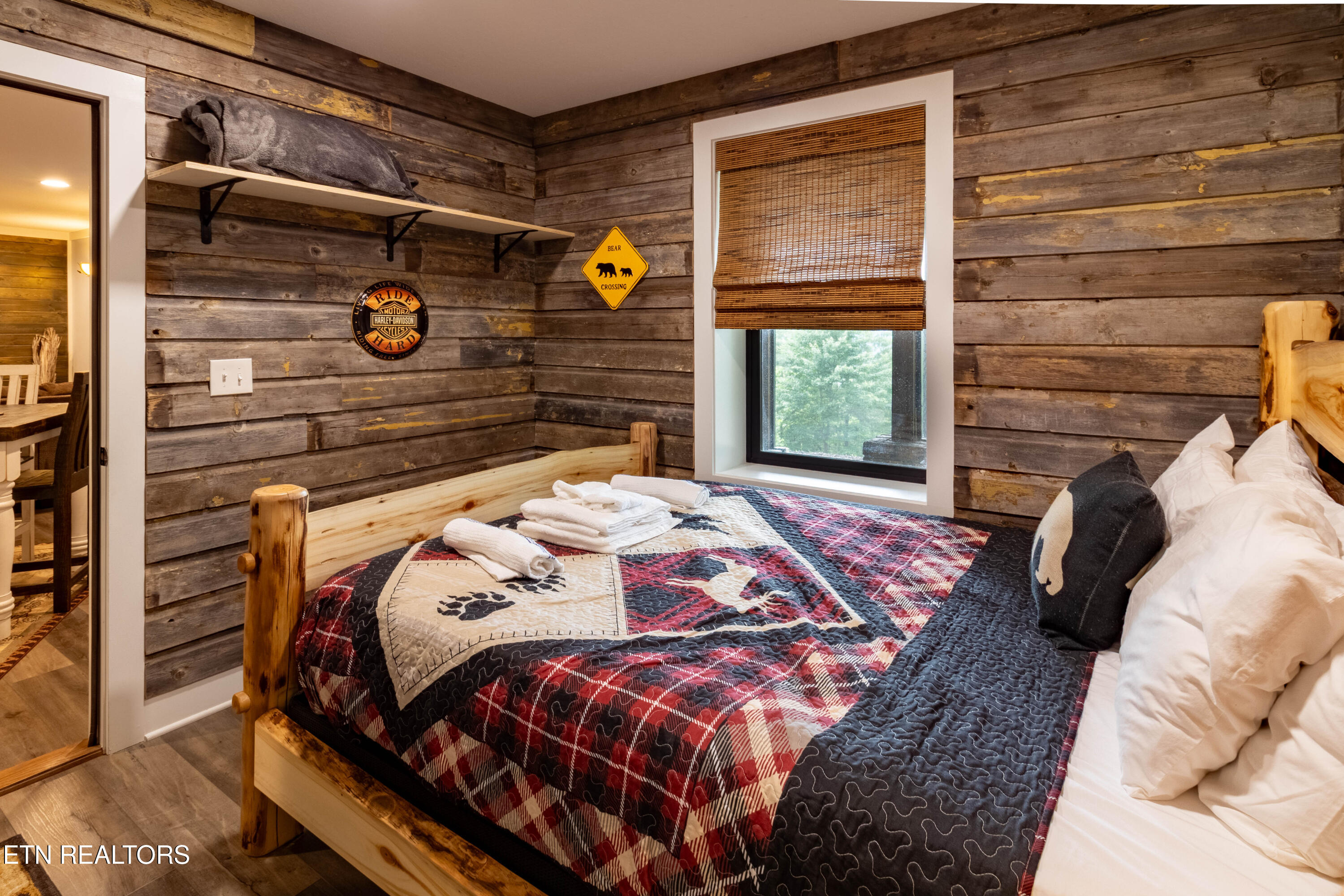 4973 Long Rifle Road Walland TN 37886