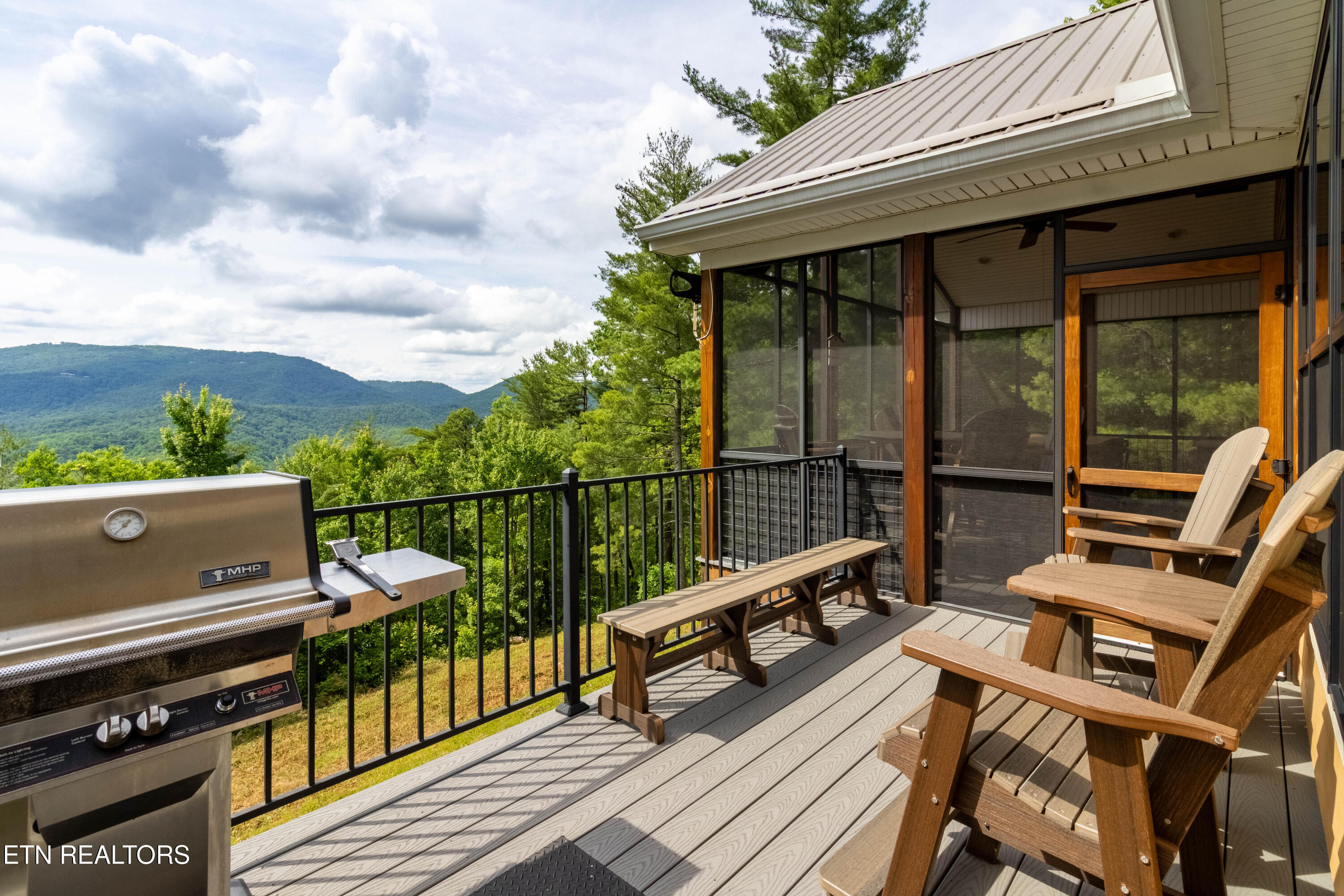 4973 Long Rifle Road Walland TN 37886