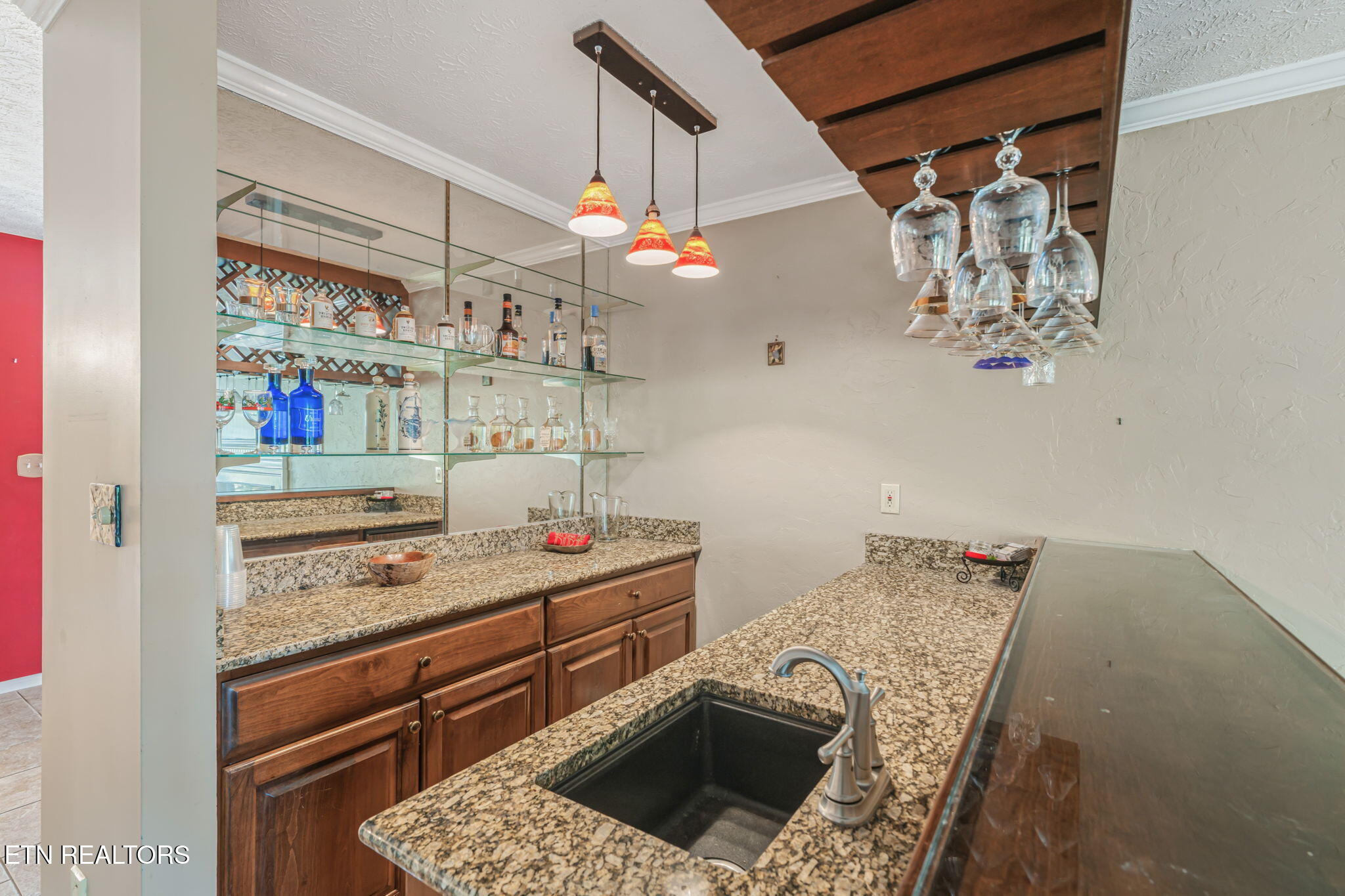 109 Farmington Place Clinton TN 37716