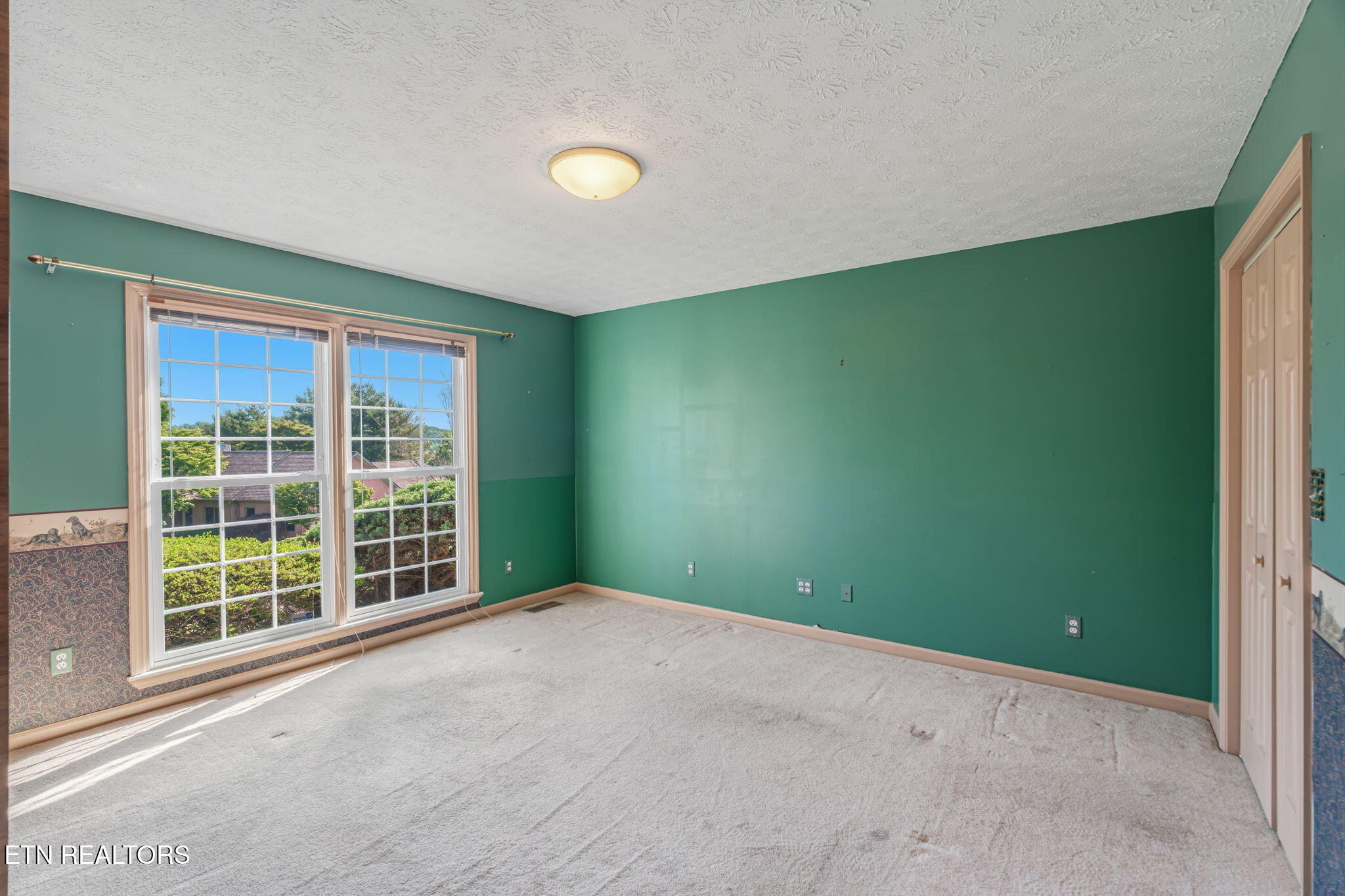 109 Farmington Place Clinton TN 37716