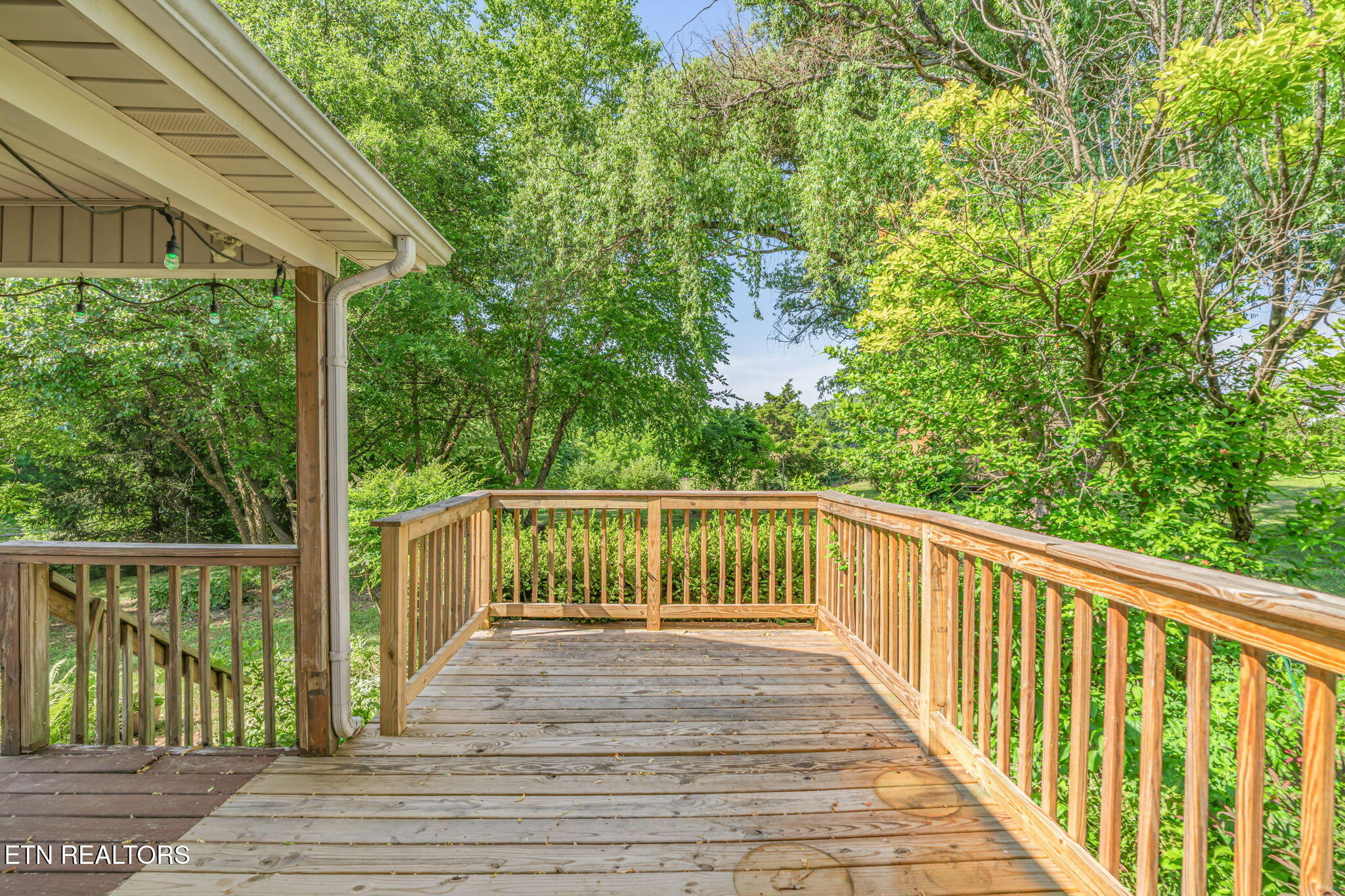 109 Farmington Place Clinton TN 37716
