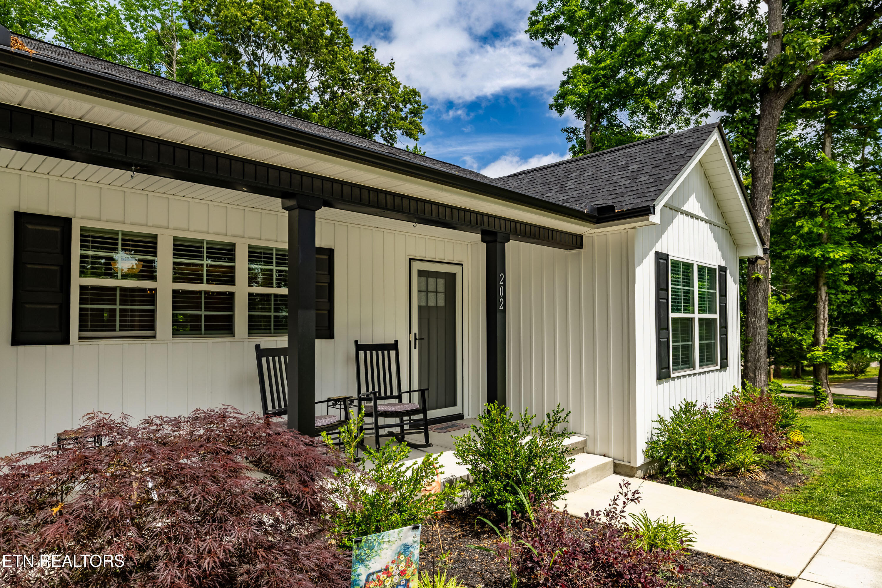 202 Skyline Lane Powell TN 37849