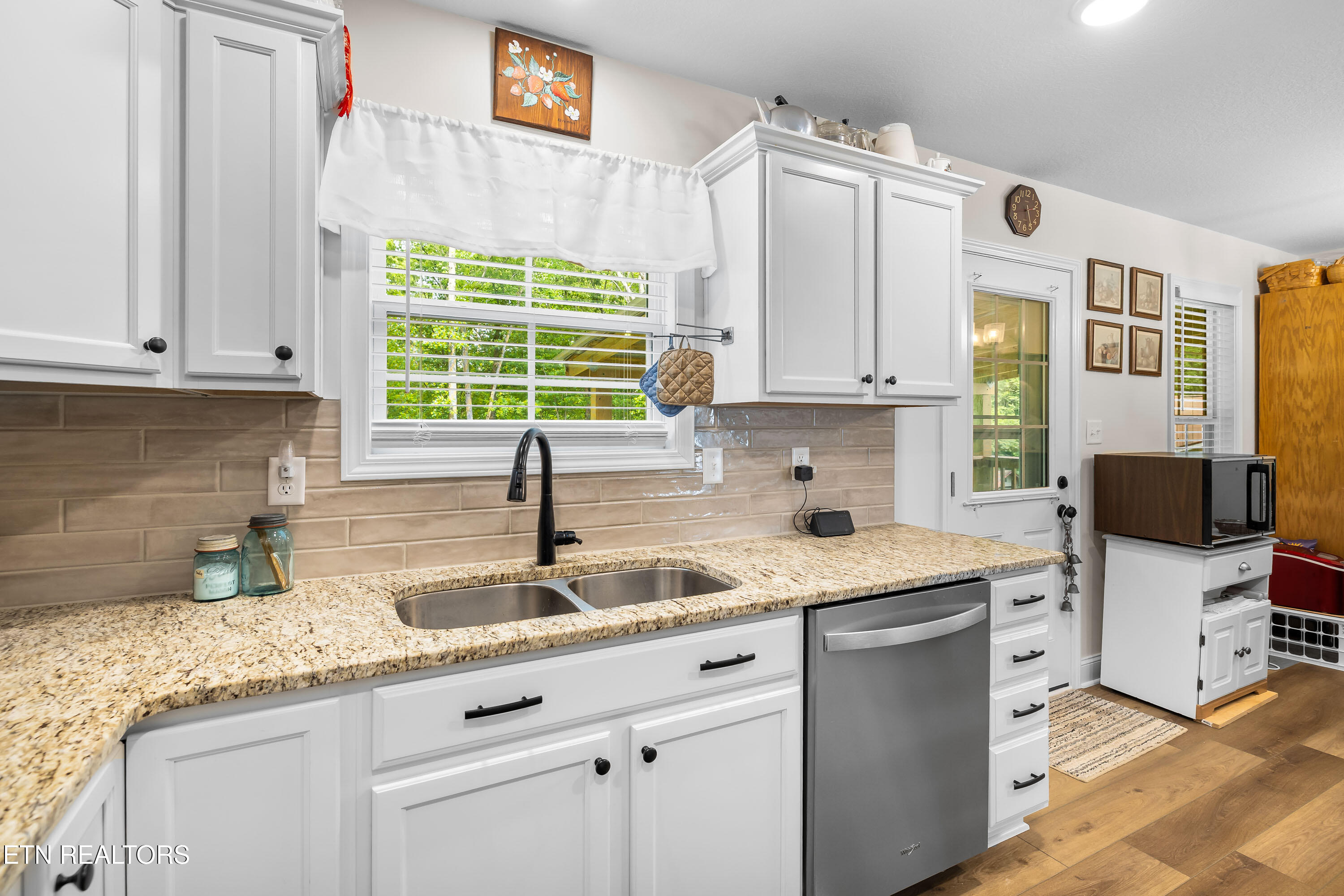 202 Skyline Lane Powell TN 37849