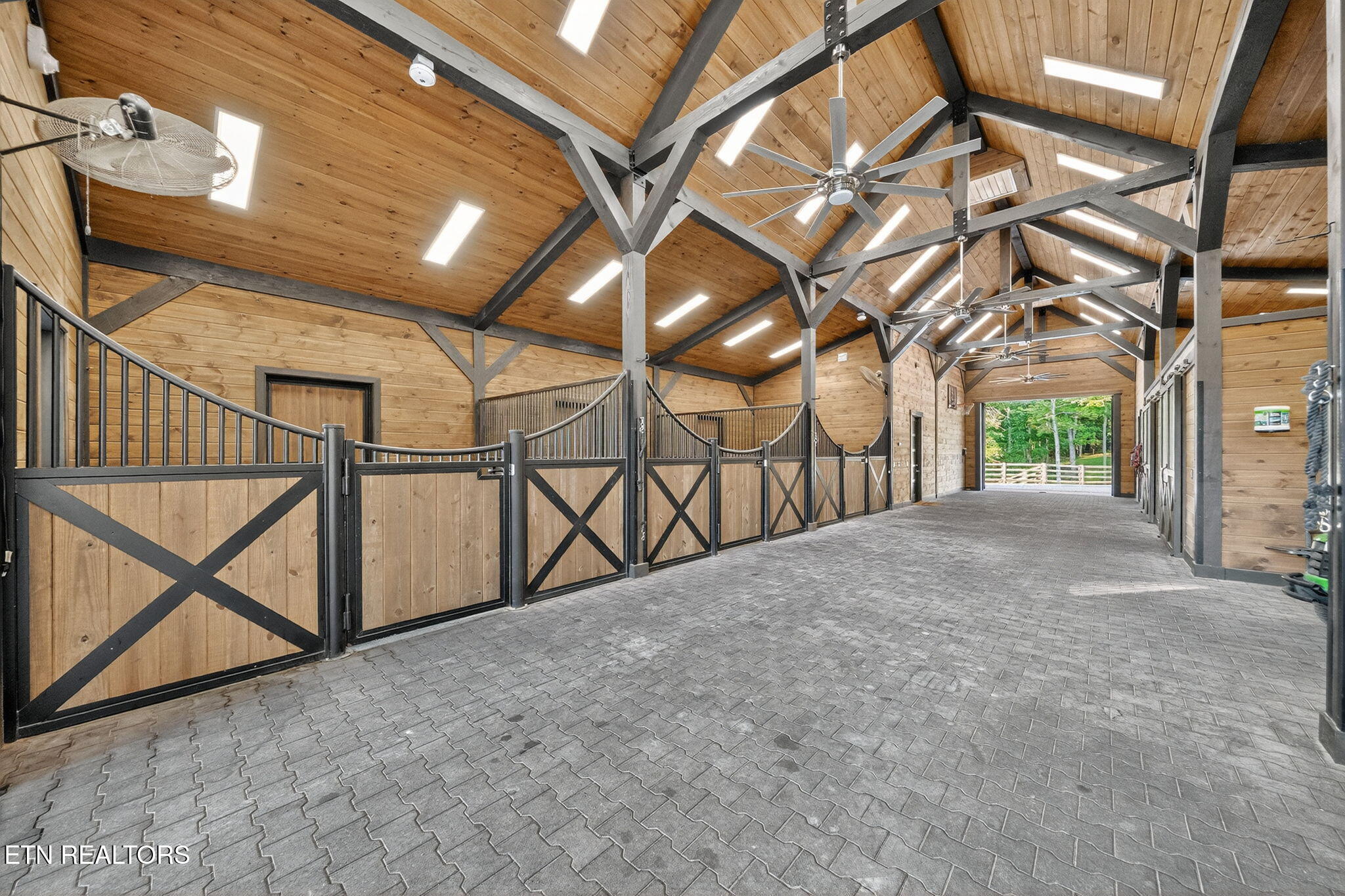 347 Charit Trail Jamestown TN 38556