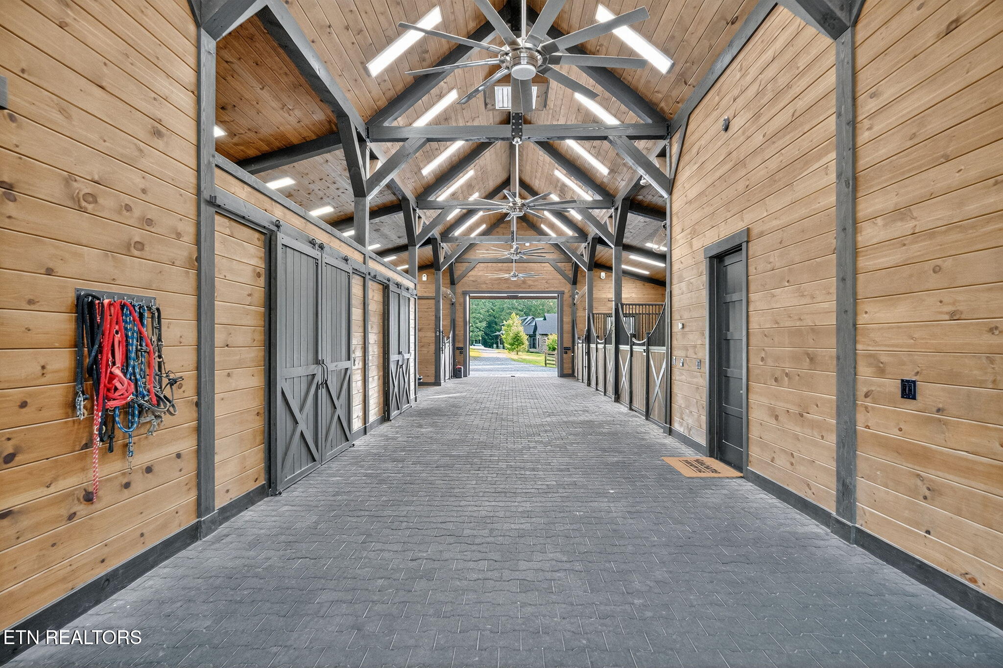 347 Charit Trail Jamestown TN 38556