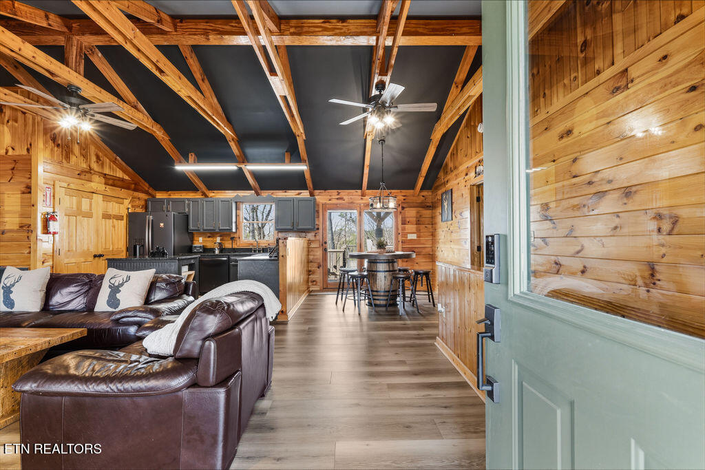 3630 Mountain Top Lane Sevierville TN 37876