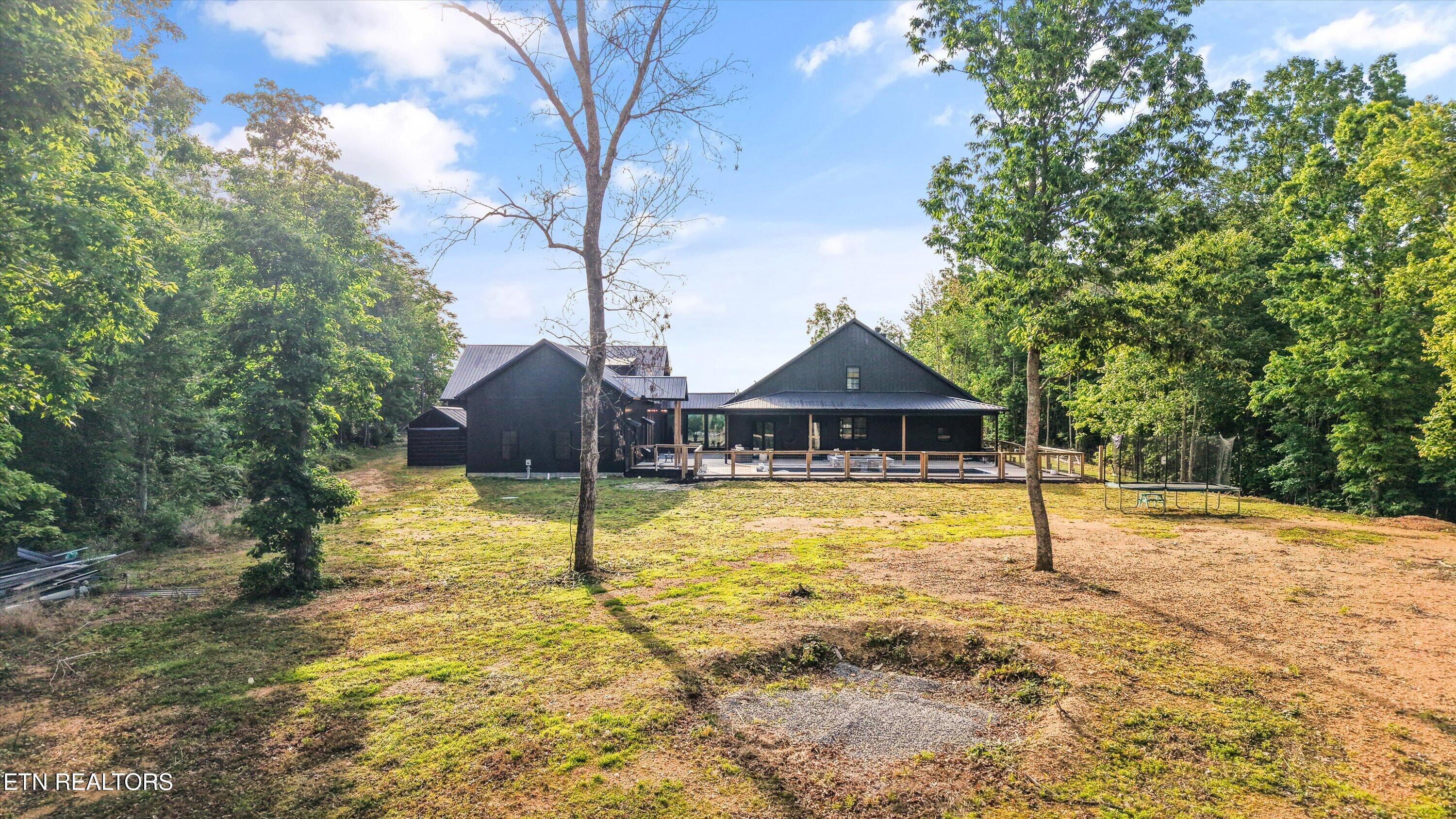 529 Travellers Way Lenoir City TN 37771