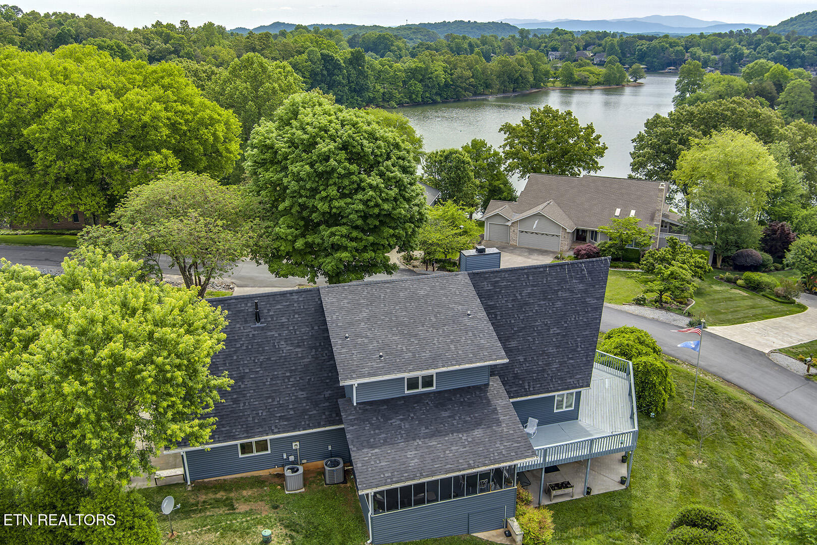 242 Chatuga Way Loudon TN 37774