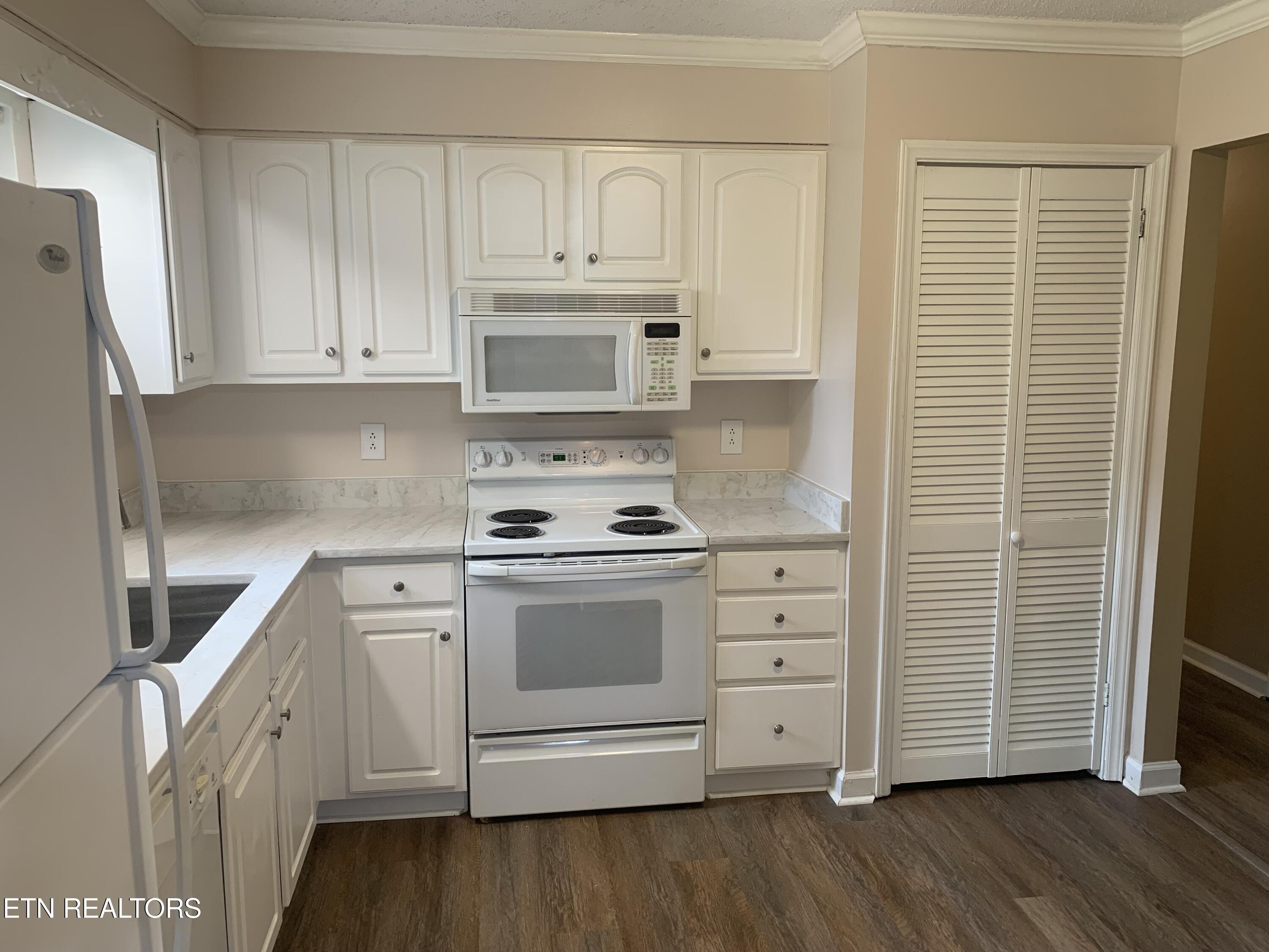 503 Edgemoor Lane Powell TN 37849