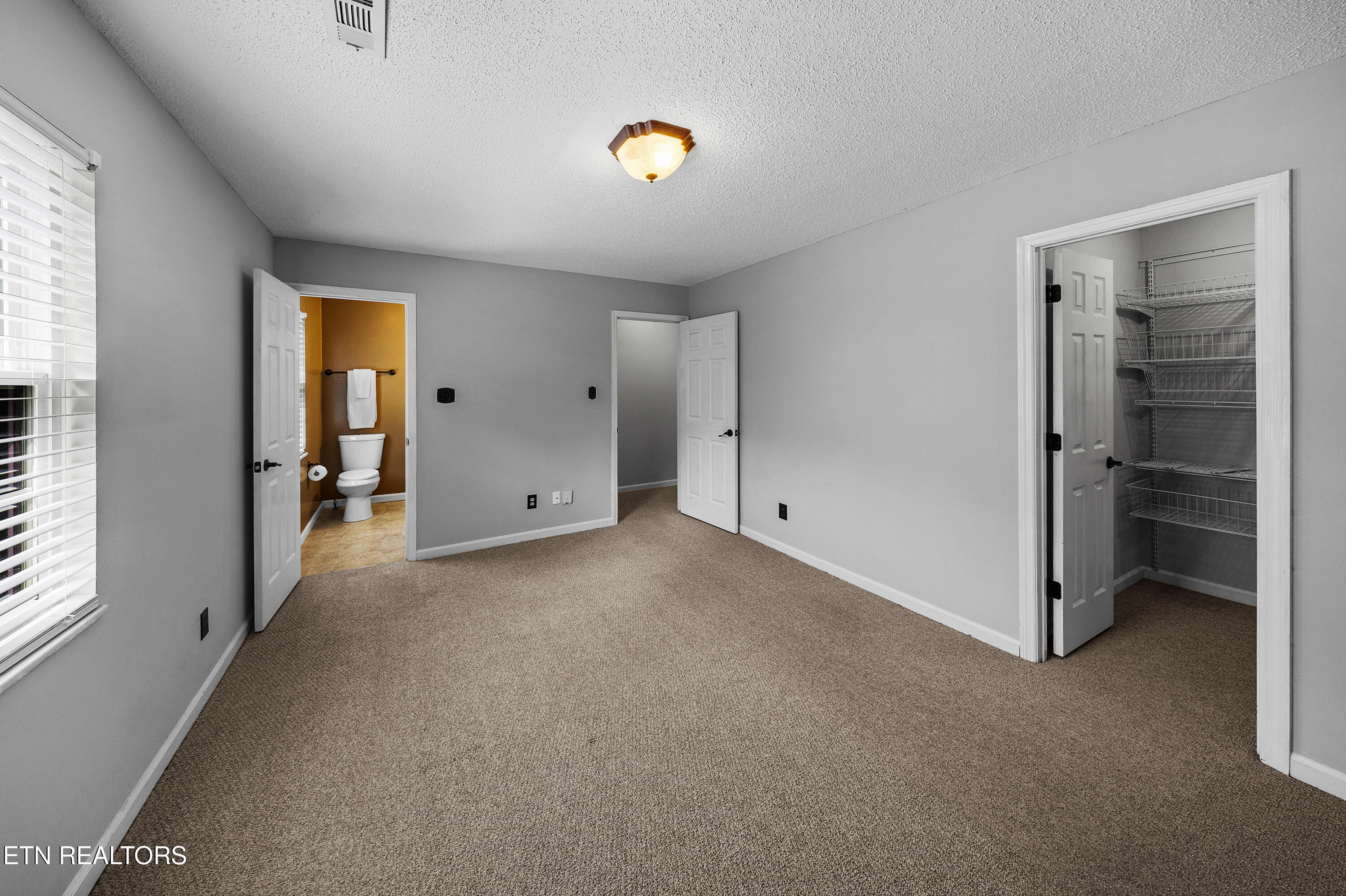 437 S Gallaher View Road Knoxville TN 37919