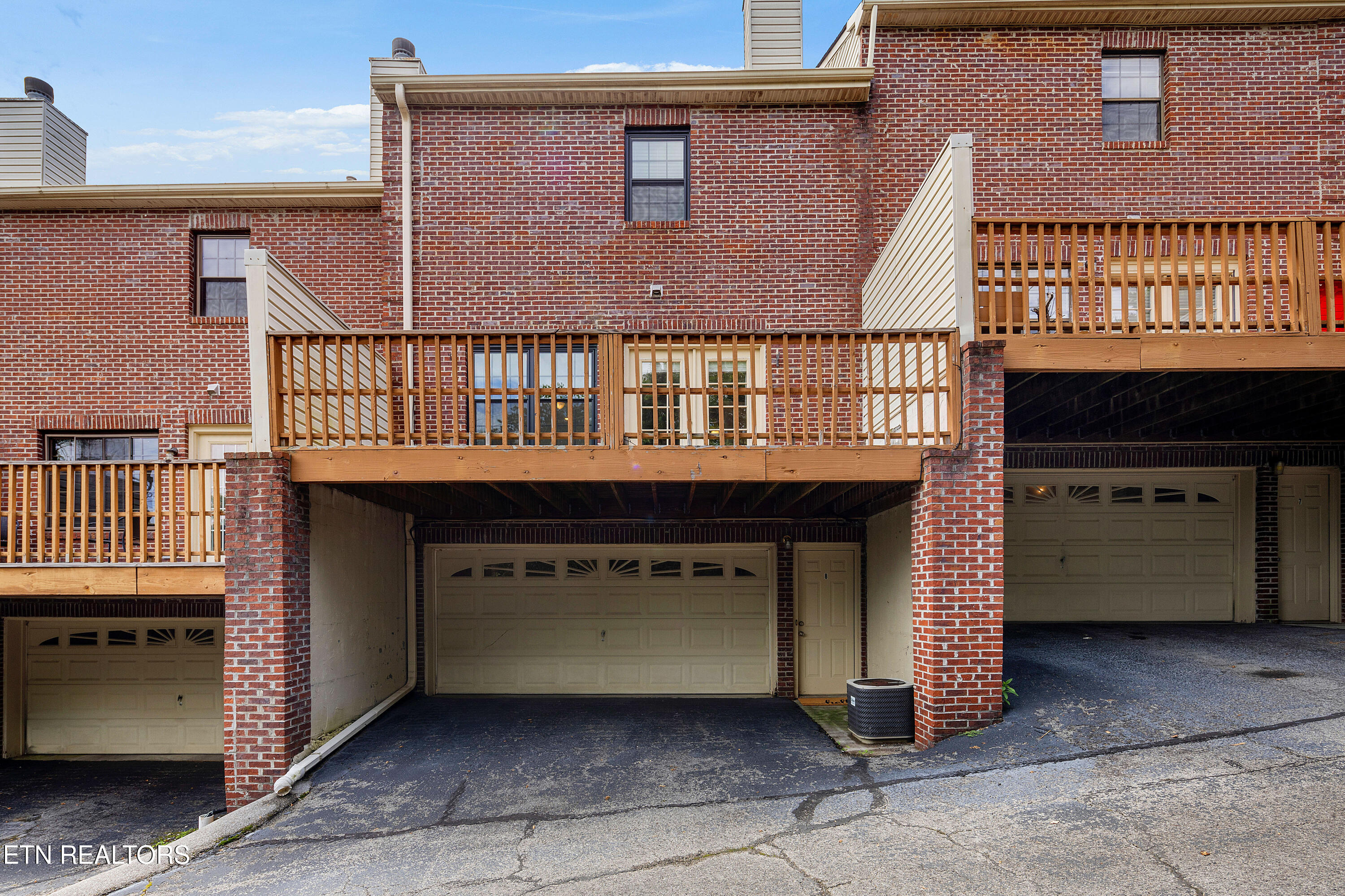437 S Gallaher View Road Knoxville TN 37919
