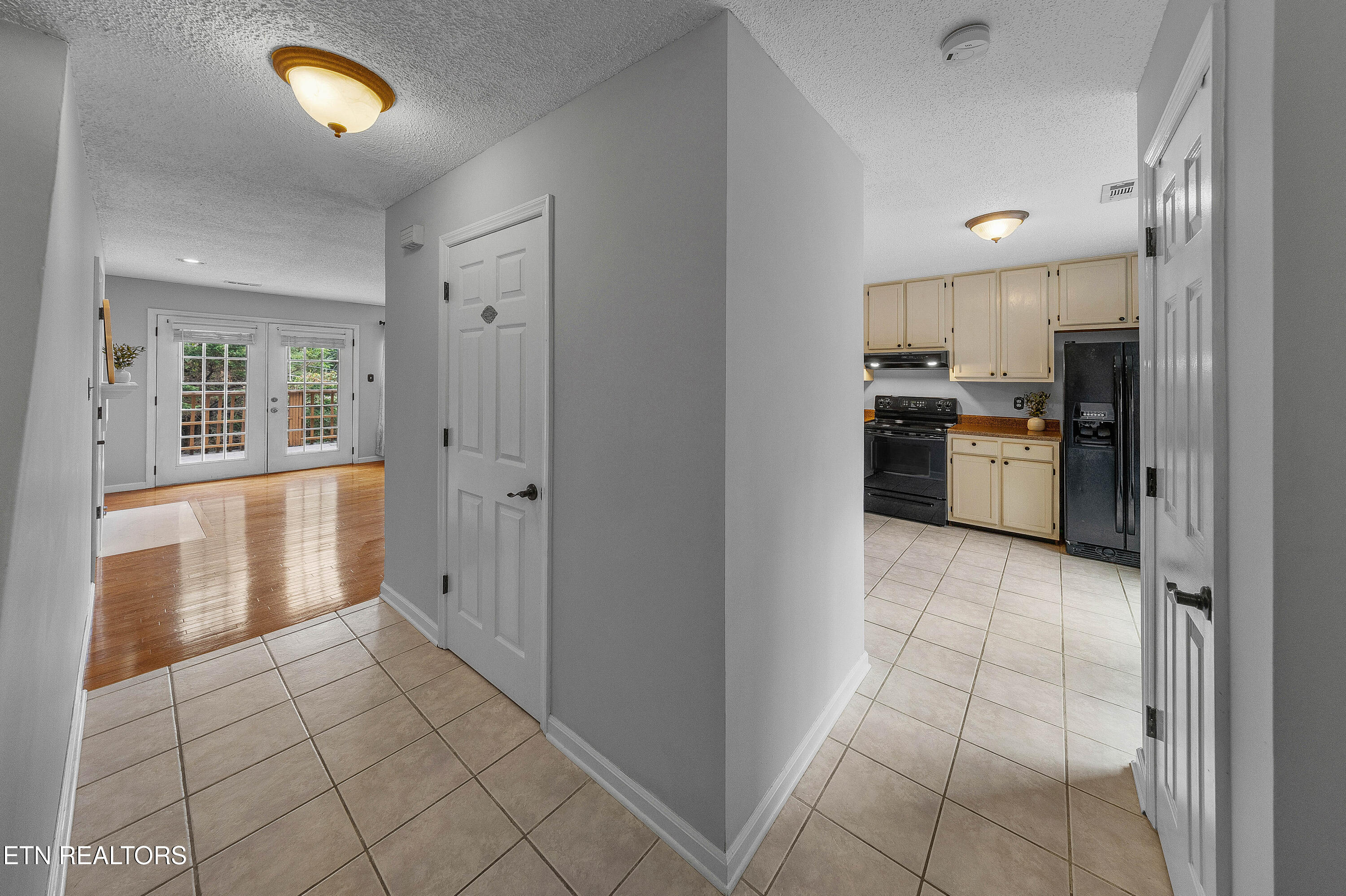 437 S Gallaher View Road Knoxville TN 37919