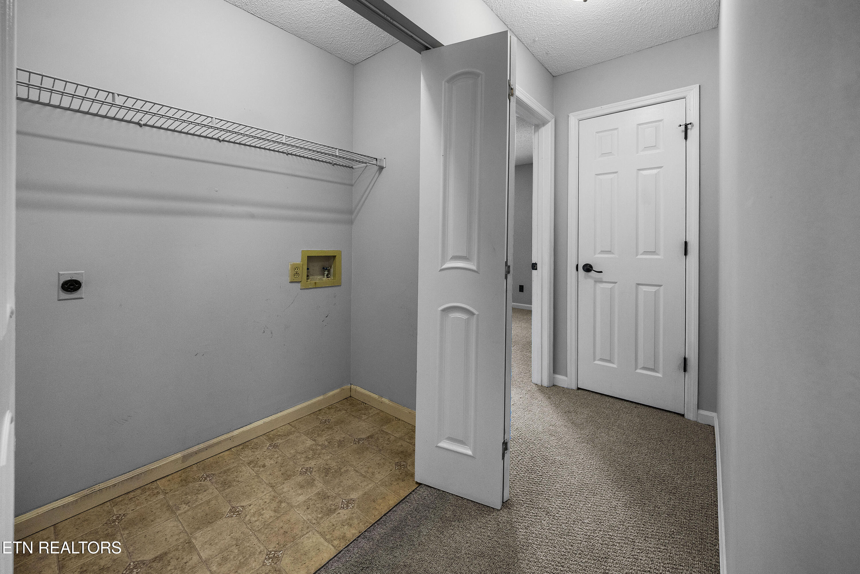 437 S Gallaher View Road Knoxville TN 37919