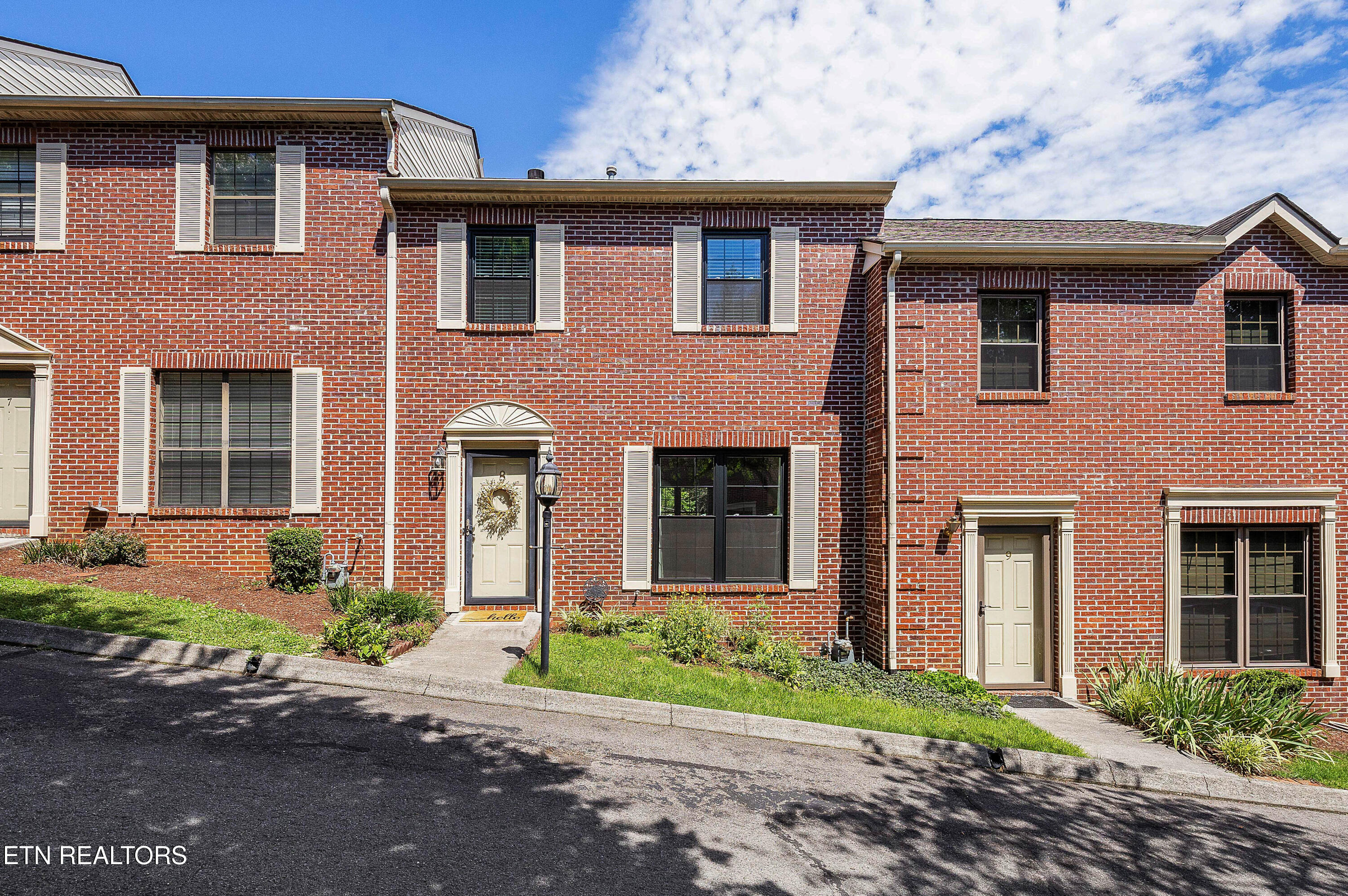 437 S Gallaher View Road Knoxville TN 37919