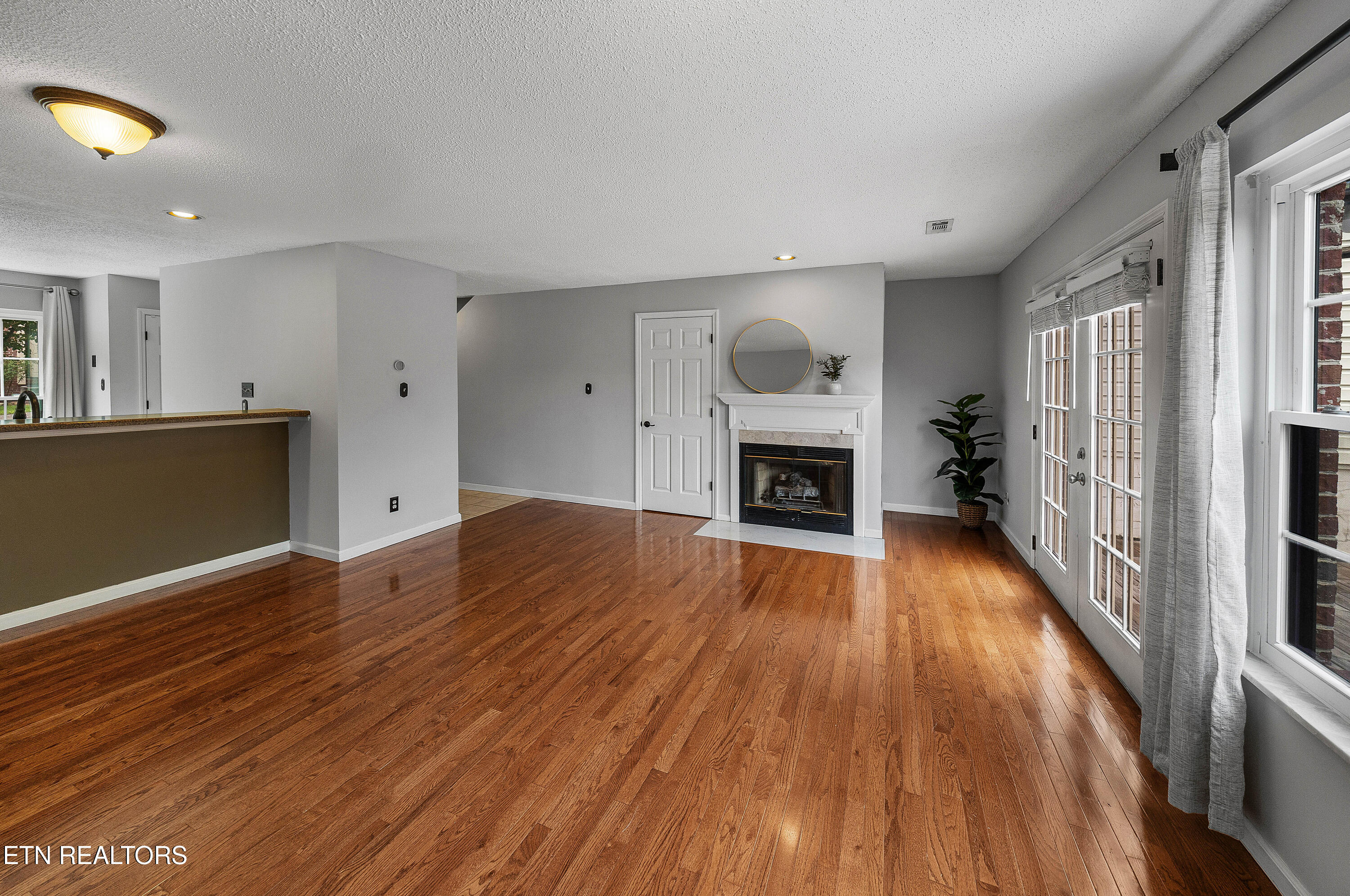 437 S Gallaher View Road Knoxville TN 37919