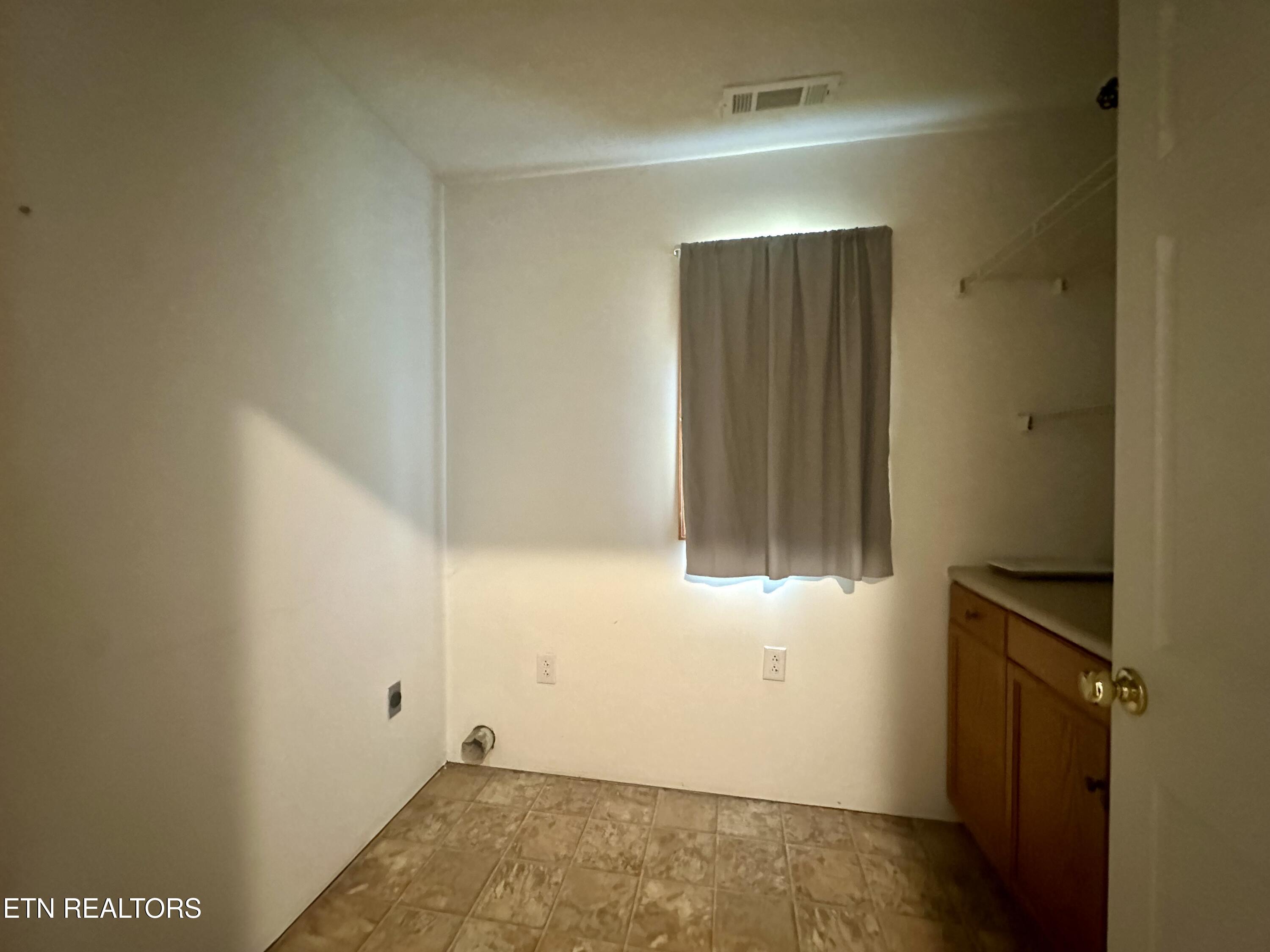1221 Topside Road Louisville TN 37777