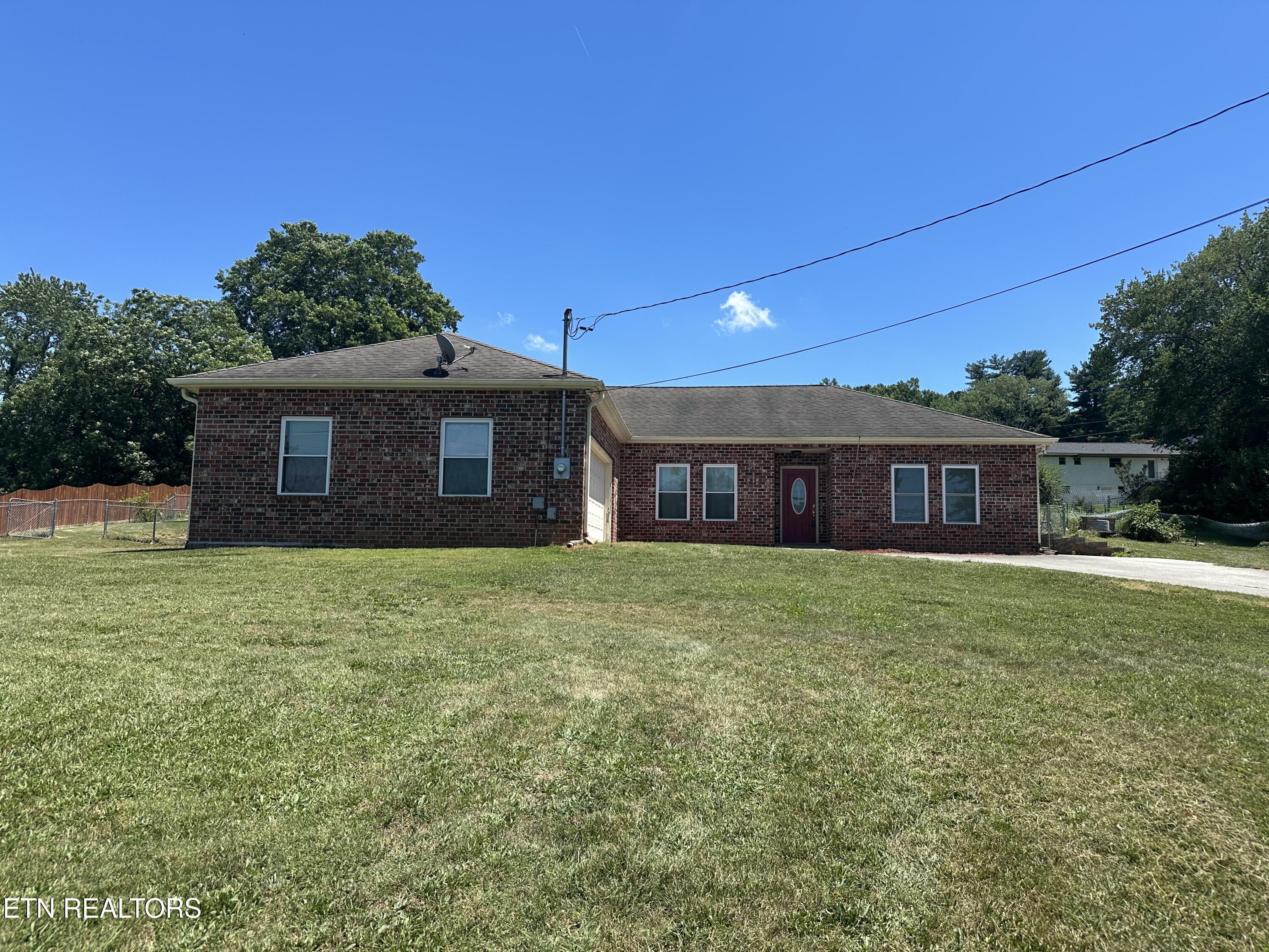 1221 Topside Road Louisville TN 37777