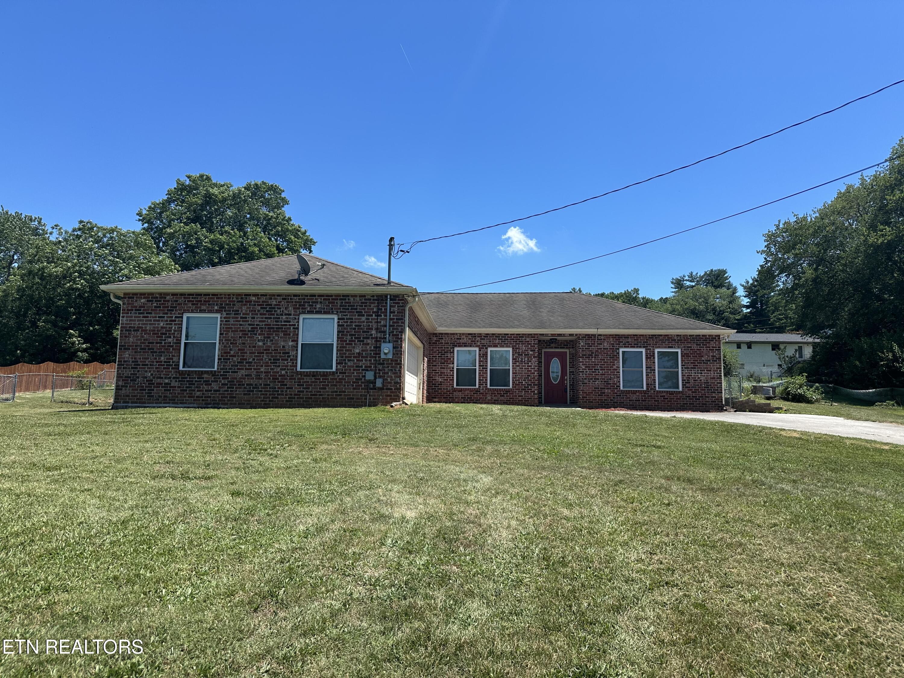 1221 Topside Road Louisville TN 37777