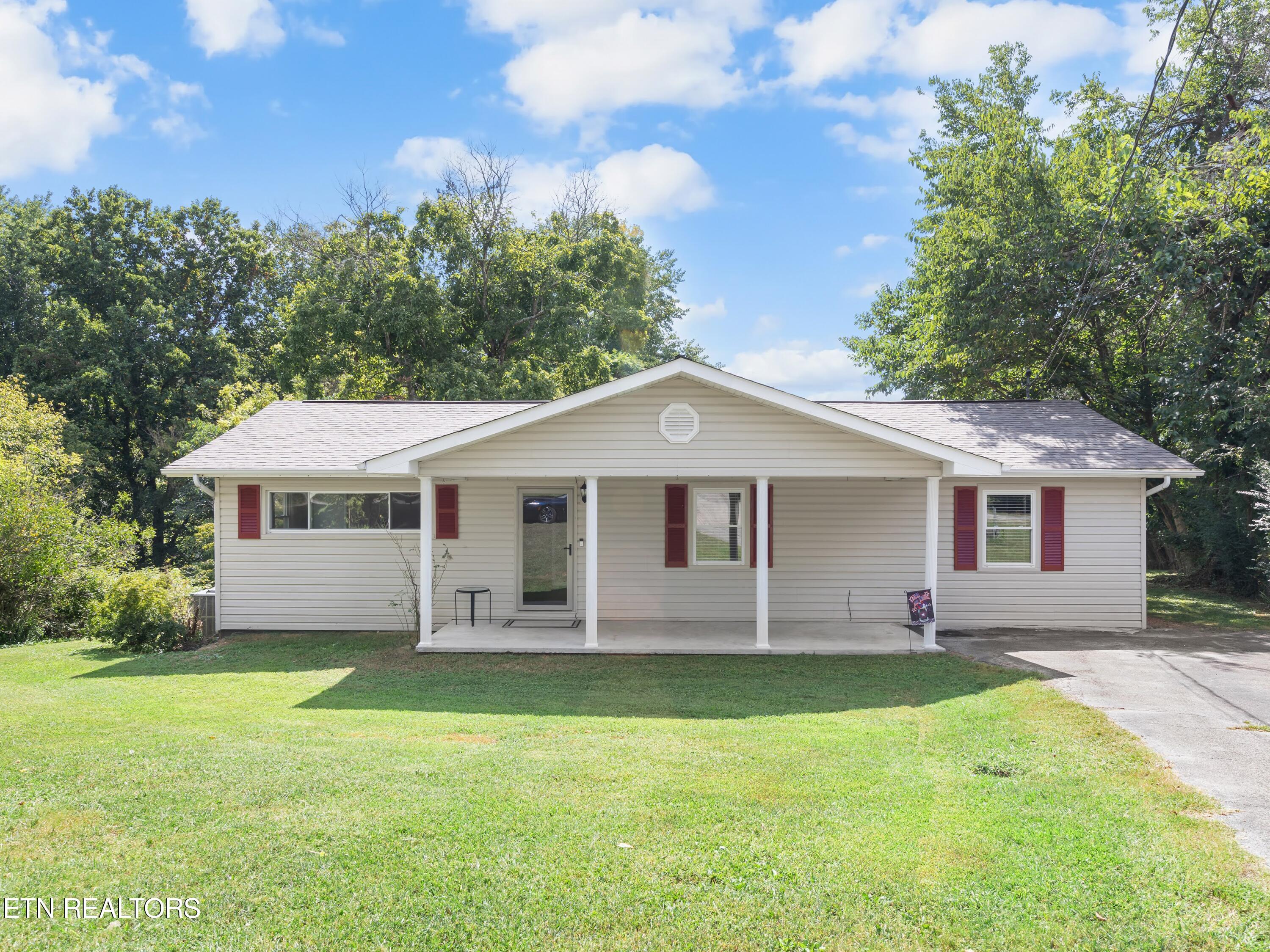 126 Spain Circle Harriman TN 37748