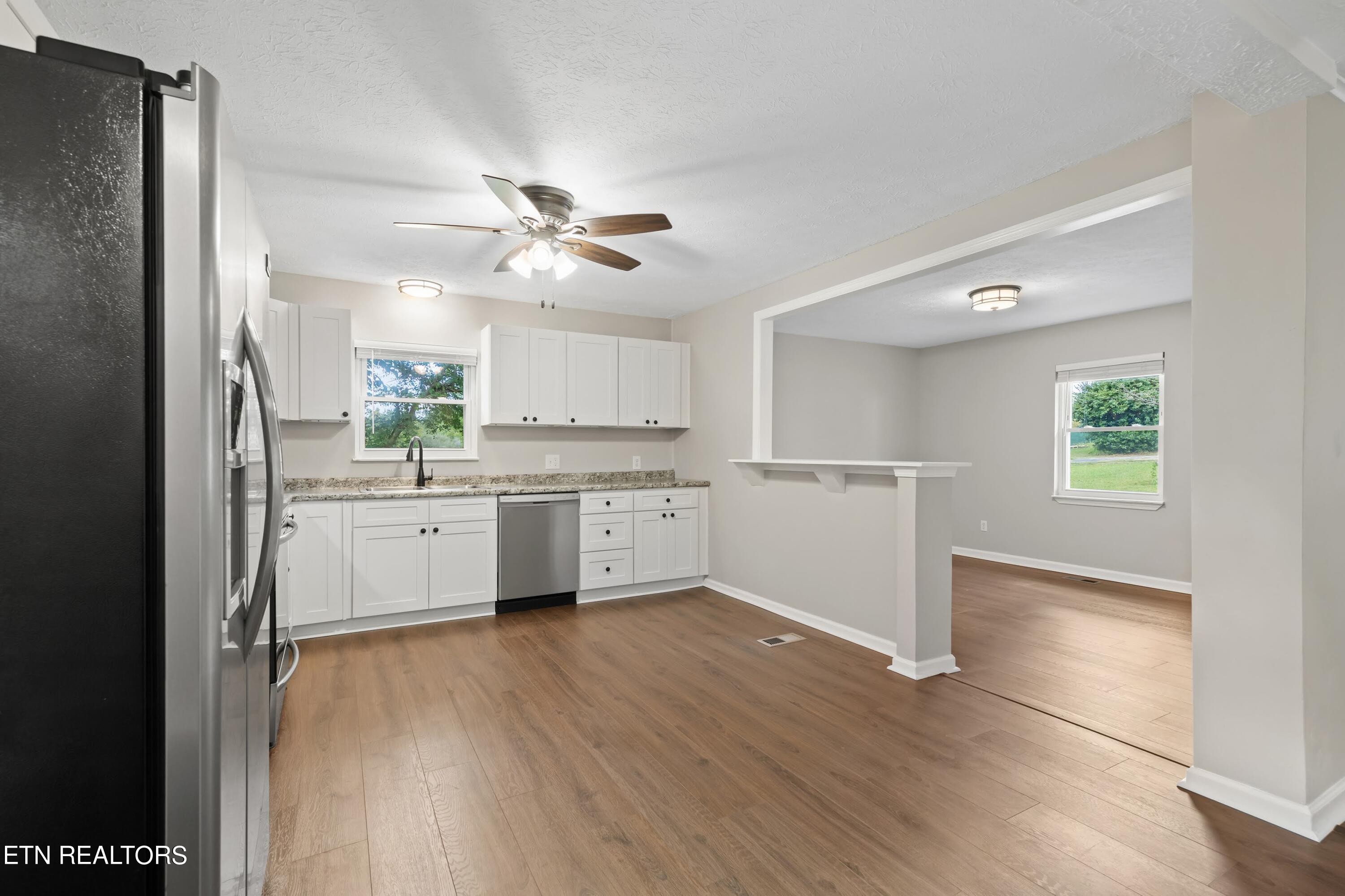 126 Spain Circle Harriman TN 37748