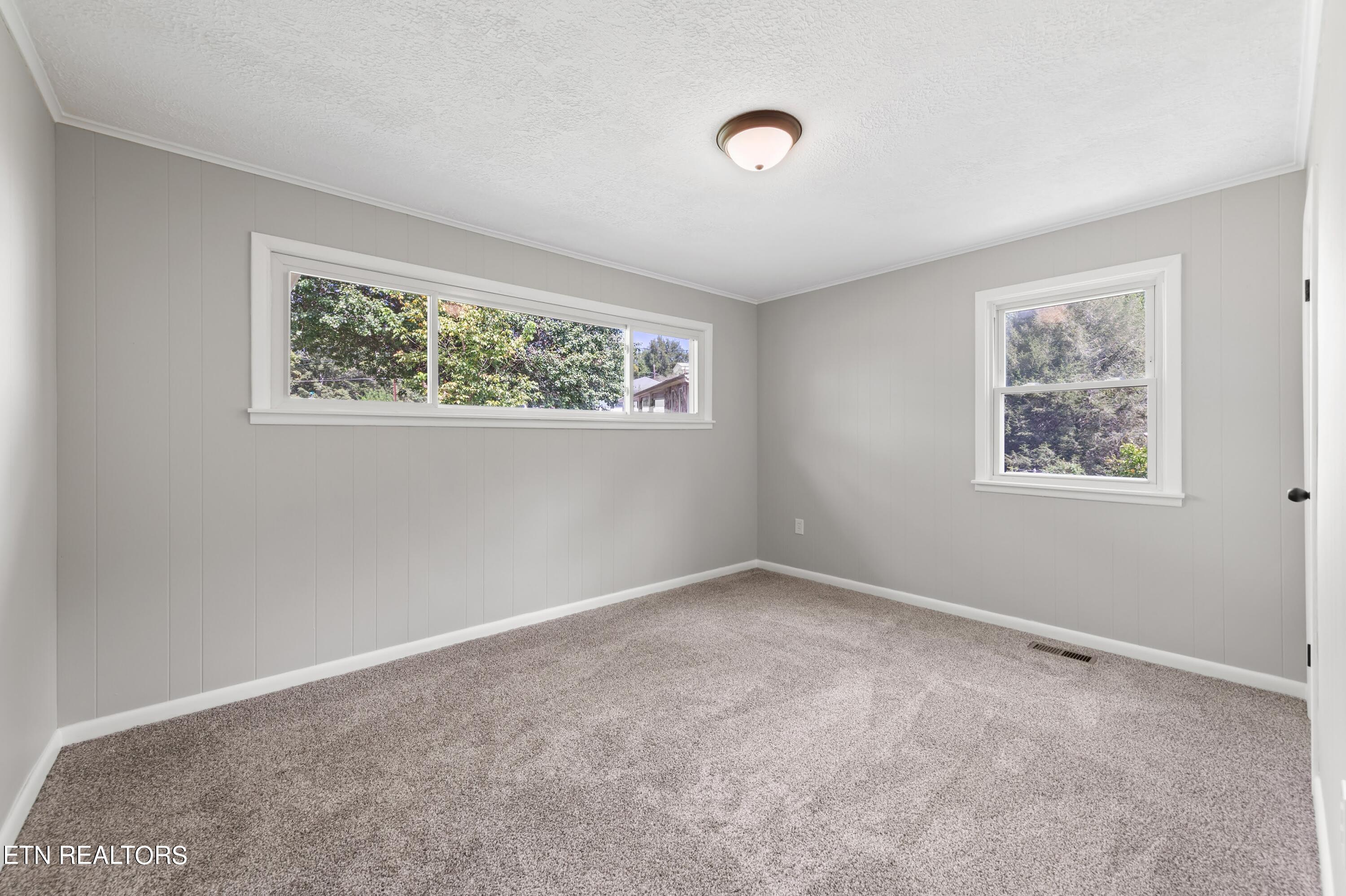 126 Spain Circle Harriman TN 37748